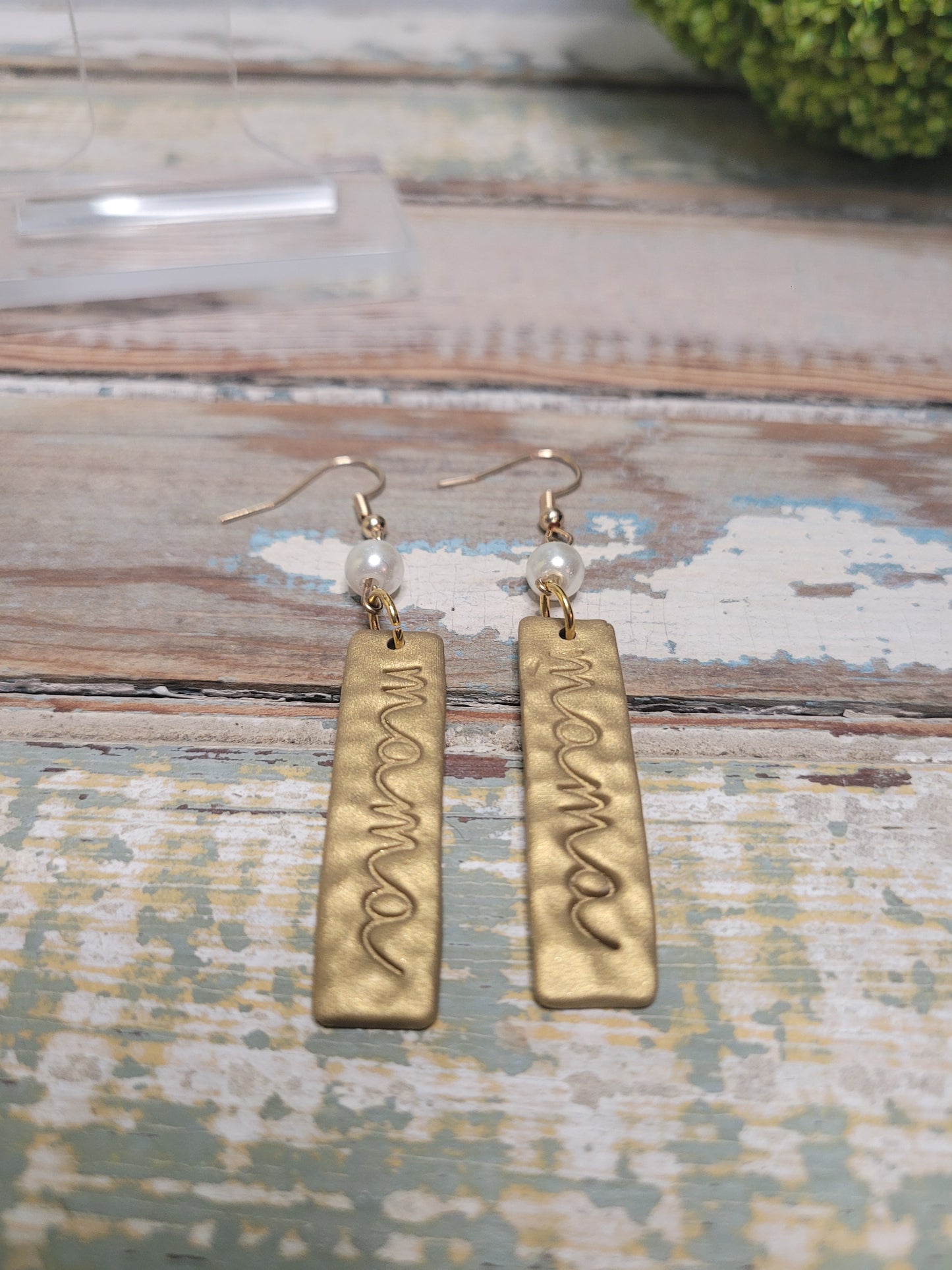 Pearl 'Mama' Hammered Clay Earrings