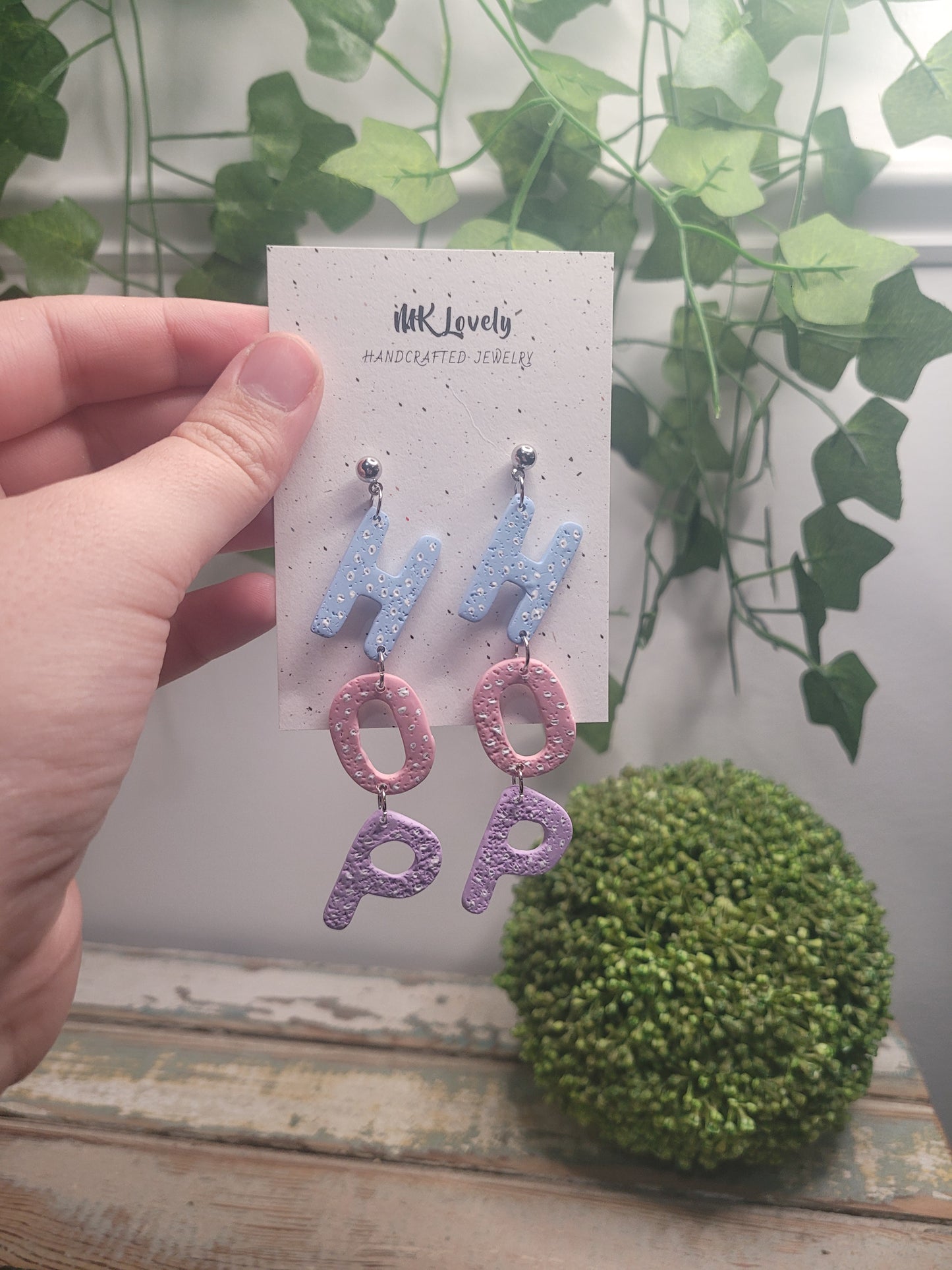 Polka Dot 'HOP' Drops