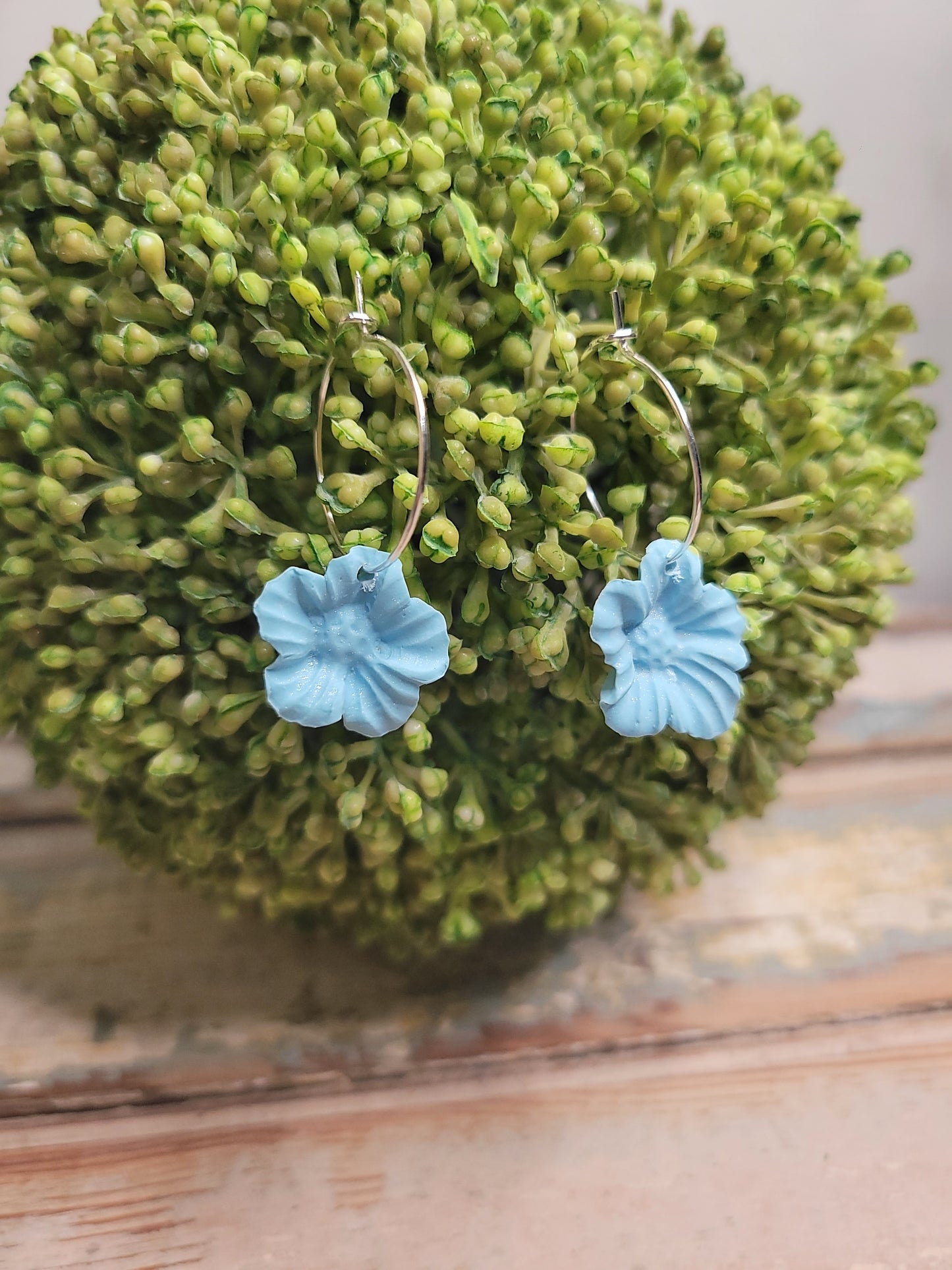 Primrose Hoops