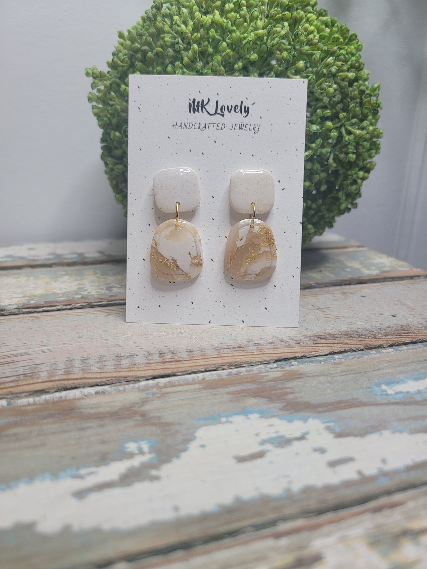 White/Gold Magic Drops