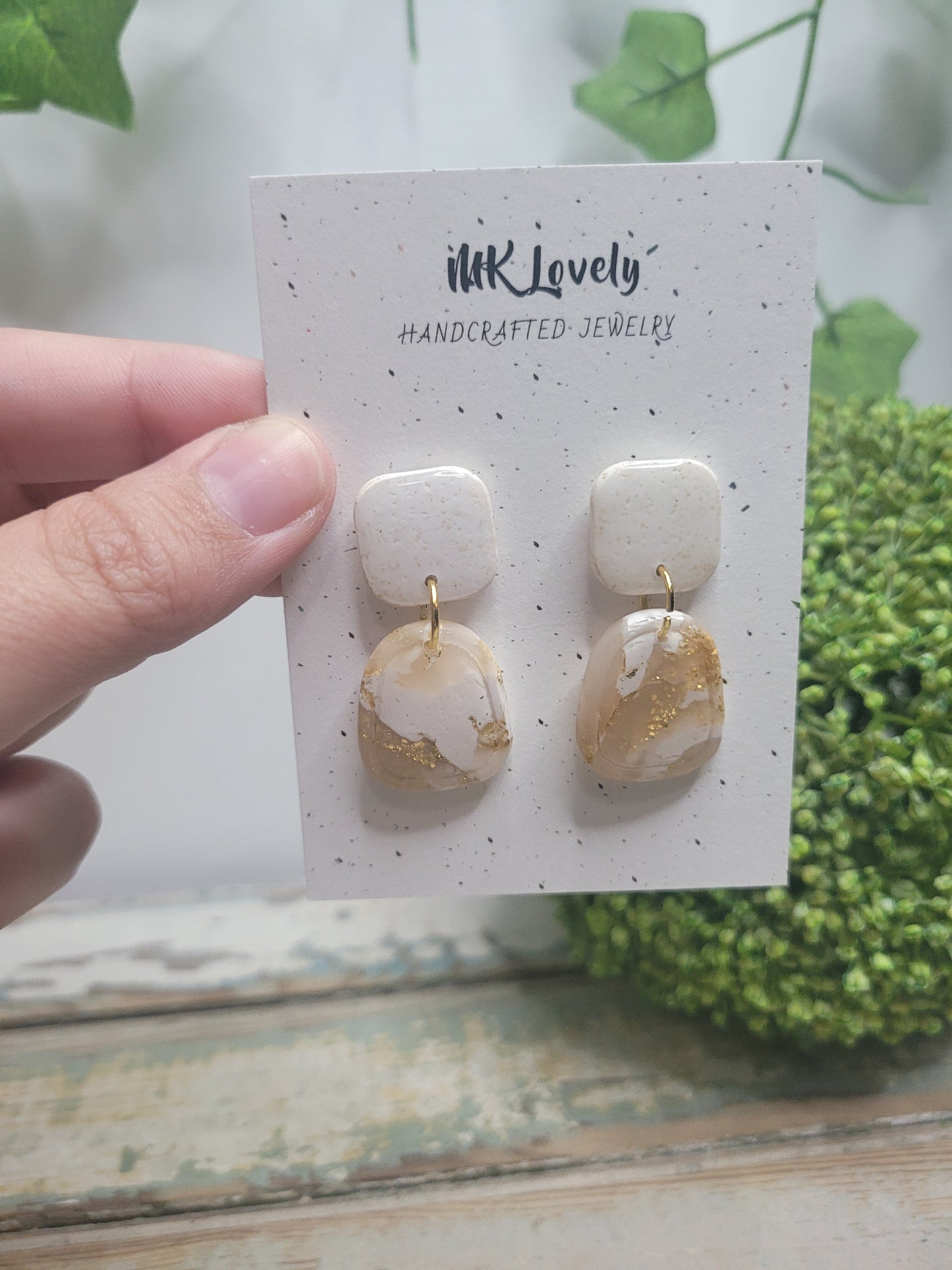White/Gold Magic Drops