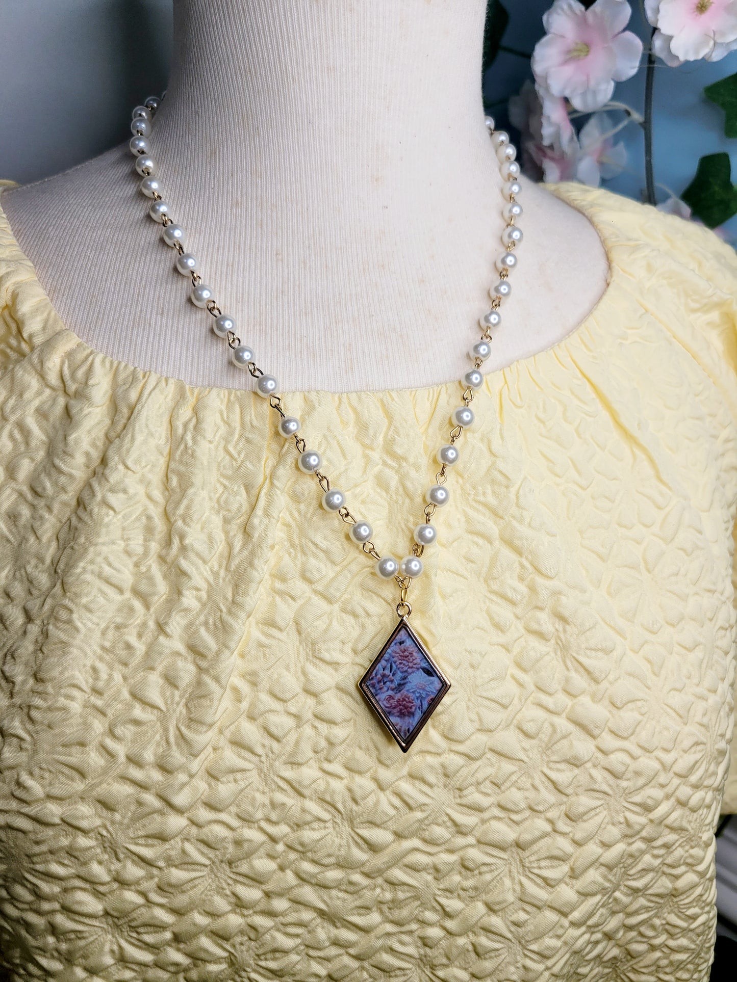 Bloom Gold & Pearl Necklace
