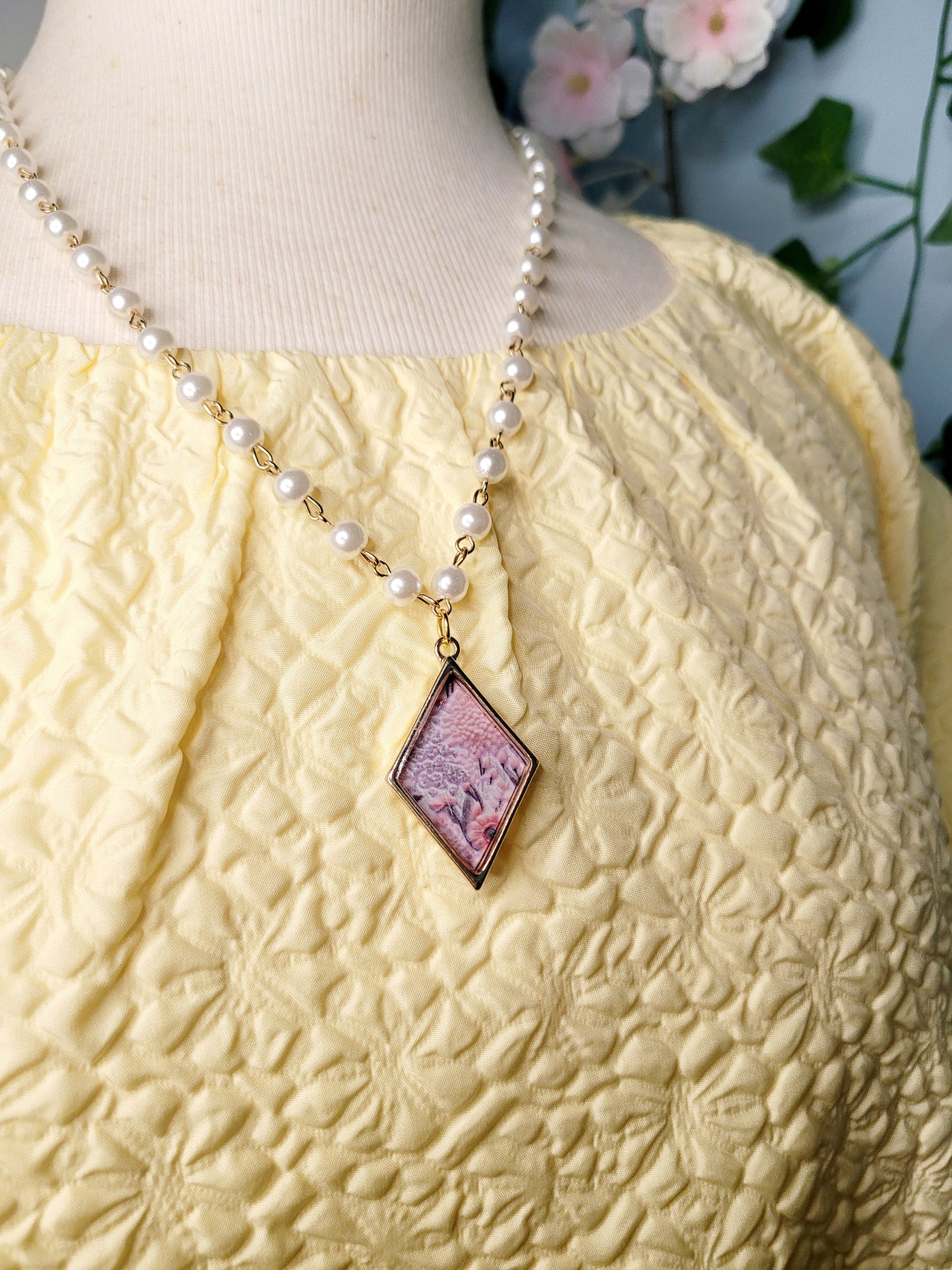 Bloom Gold & Pearl Necklace