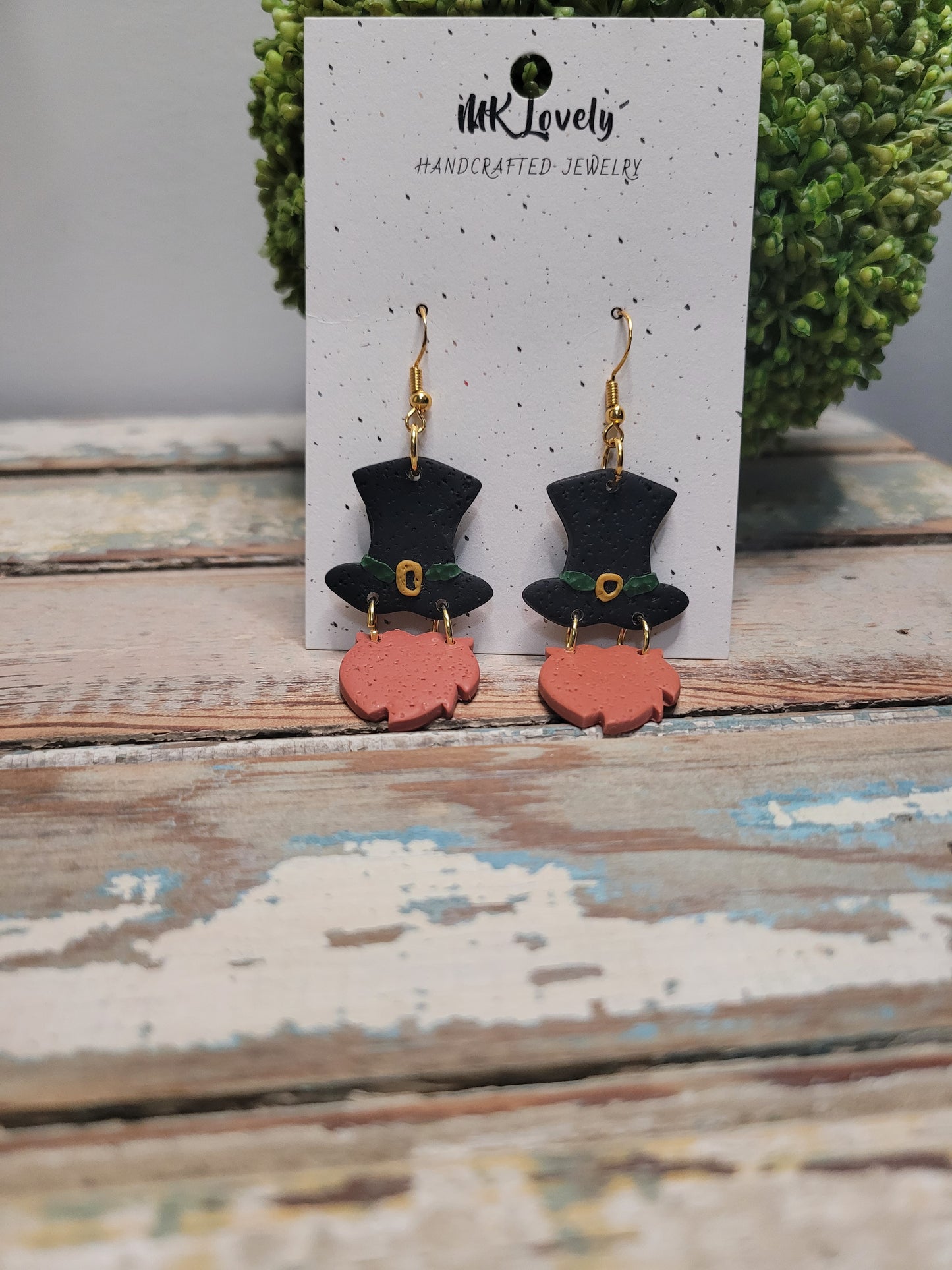 Leprechaun Dangles