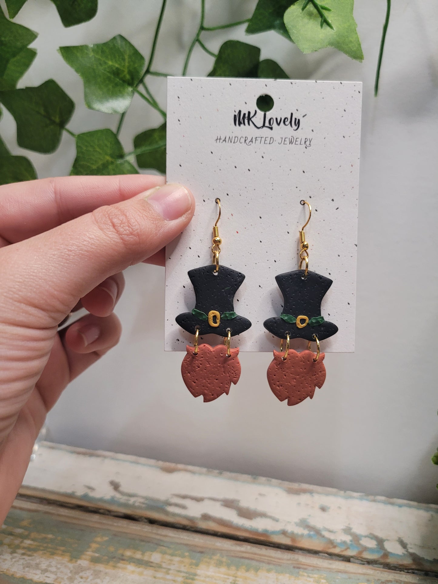 Leprechaun Dangles