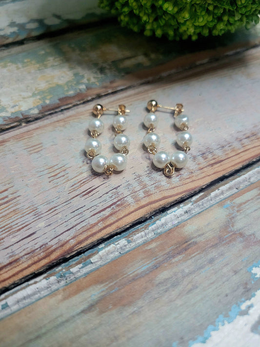 Dainty Pearl Looped Earrings