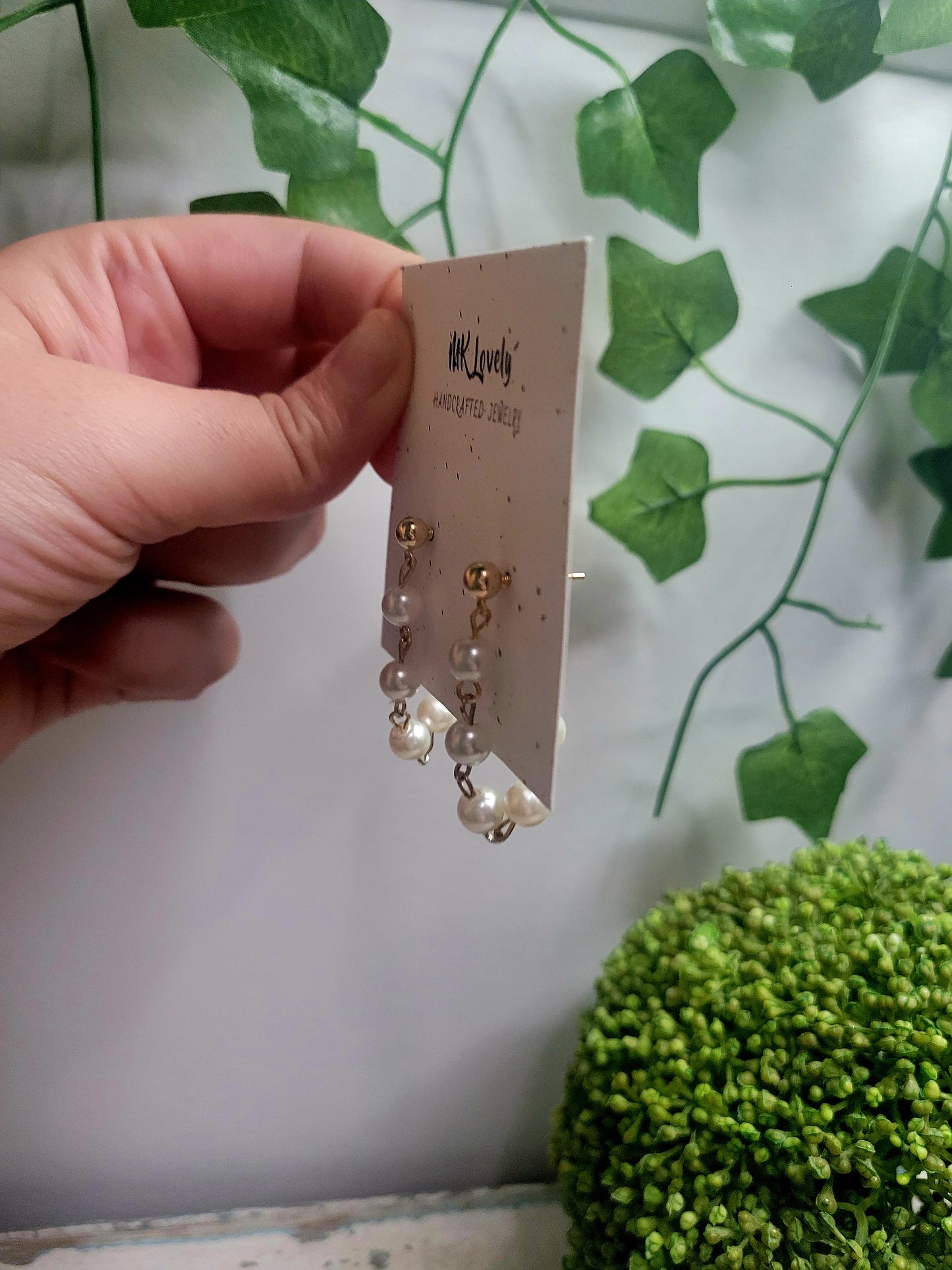 Dainty Pearl Looped Earrings