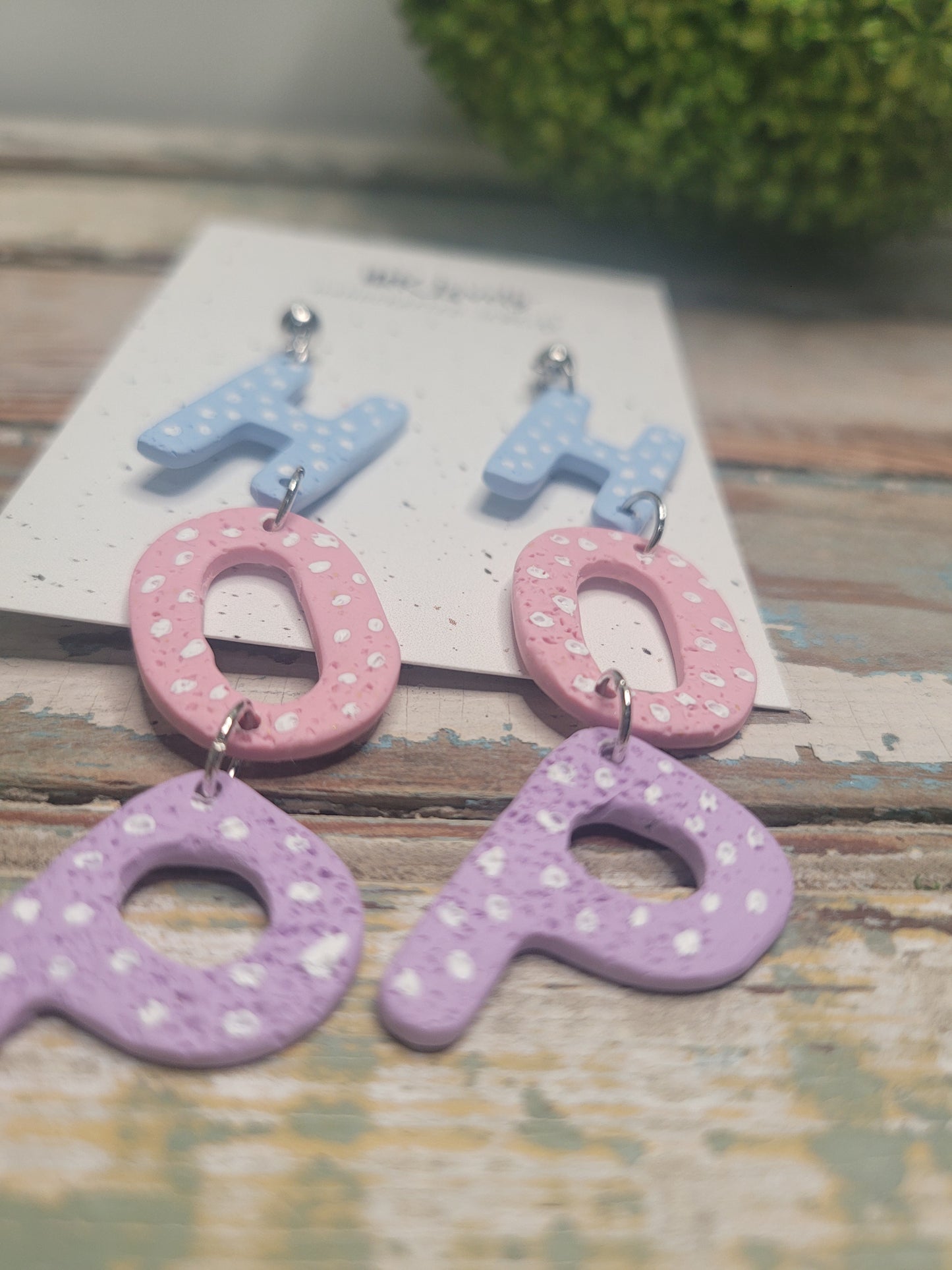Polka Dot 'HOP' Drops