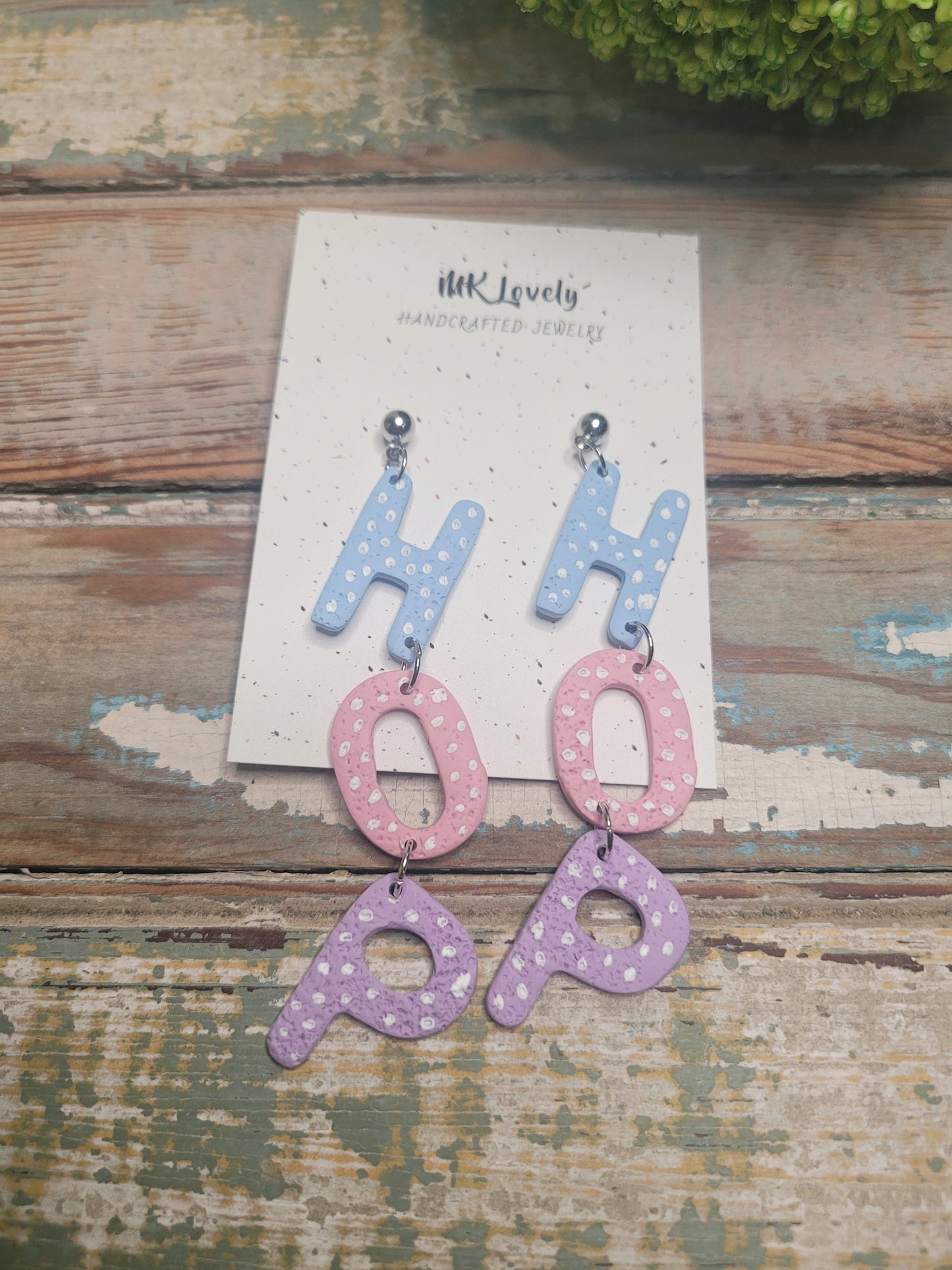 Polka Dot 'HOP' Drops
