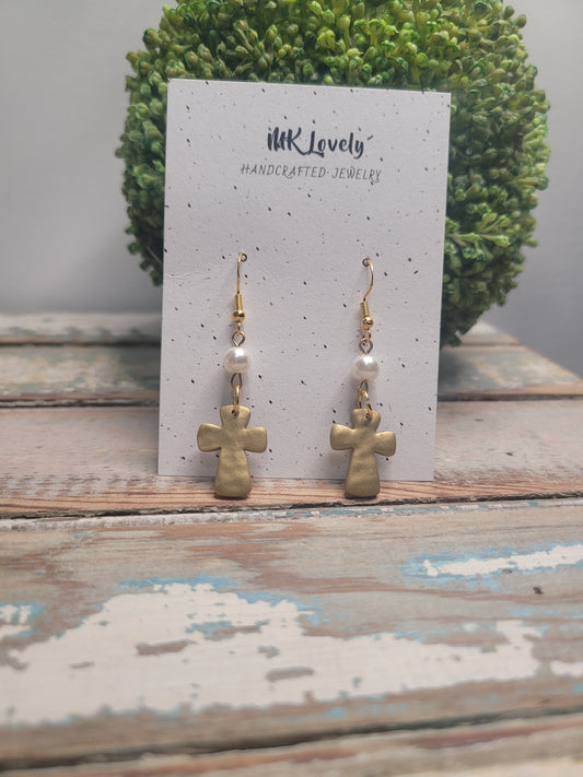 Cross & Pearl Hammered Clay Dangles