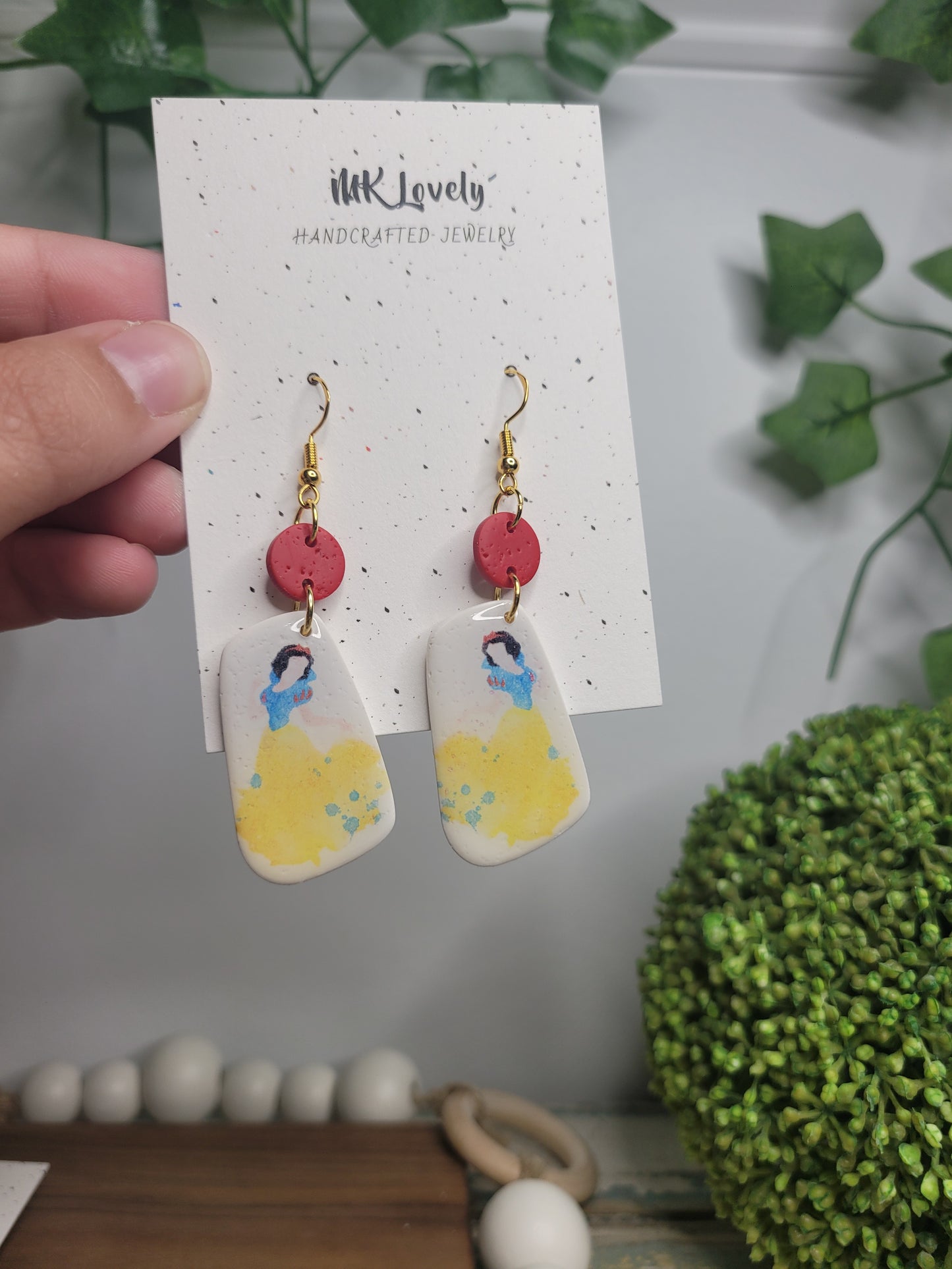 Princess Dangles