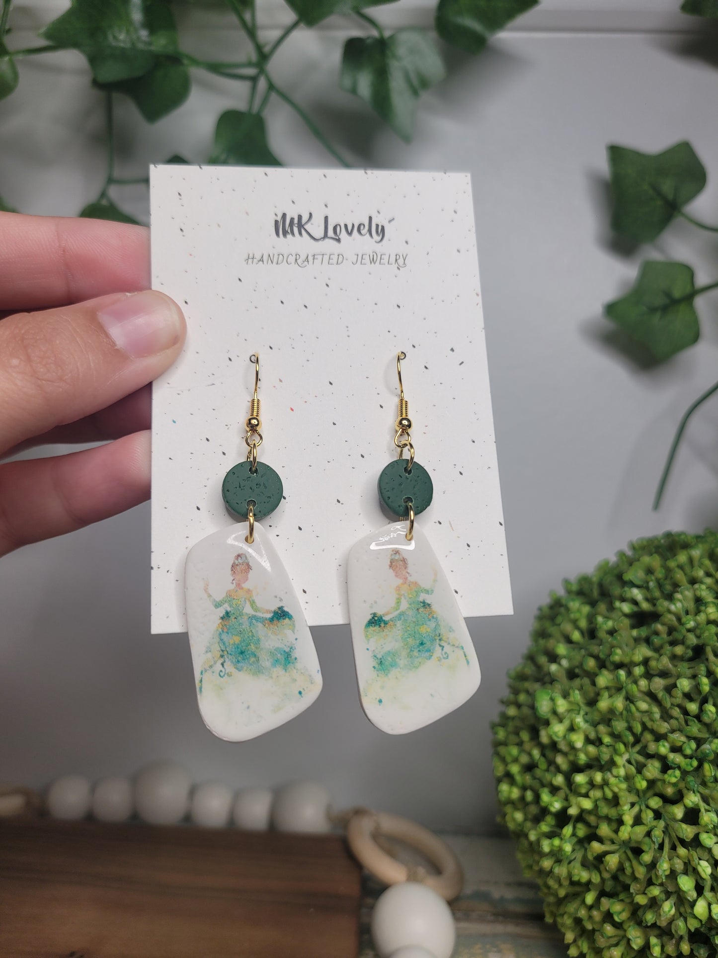 Princess Dangles