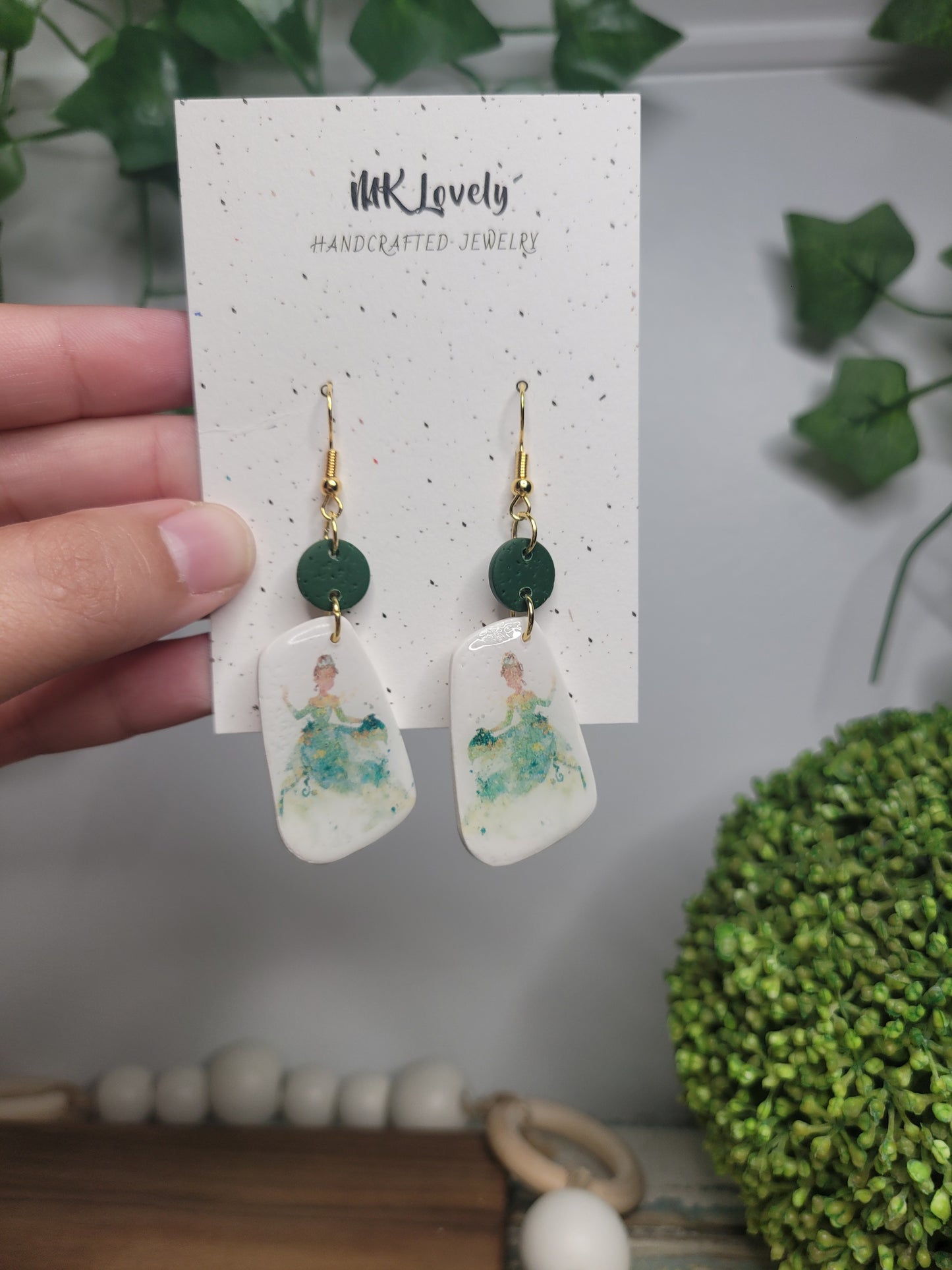 Princess Dangles