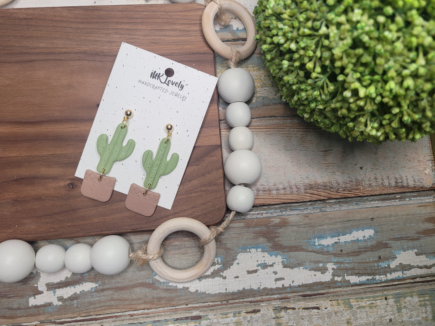 Plant Dangles