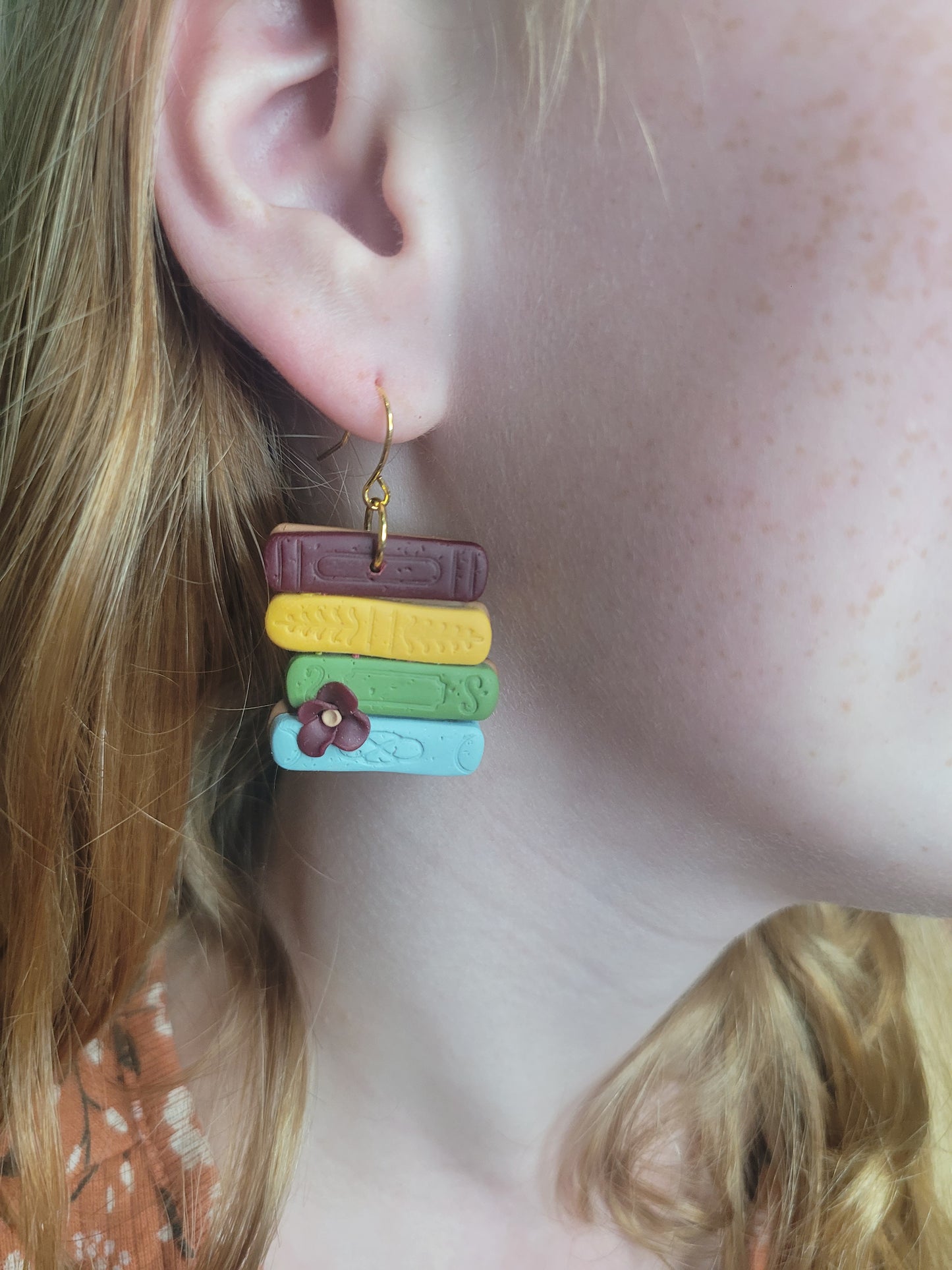 Book Stack (4) Dangles