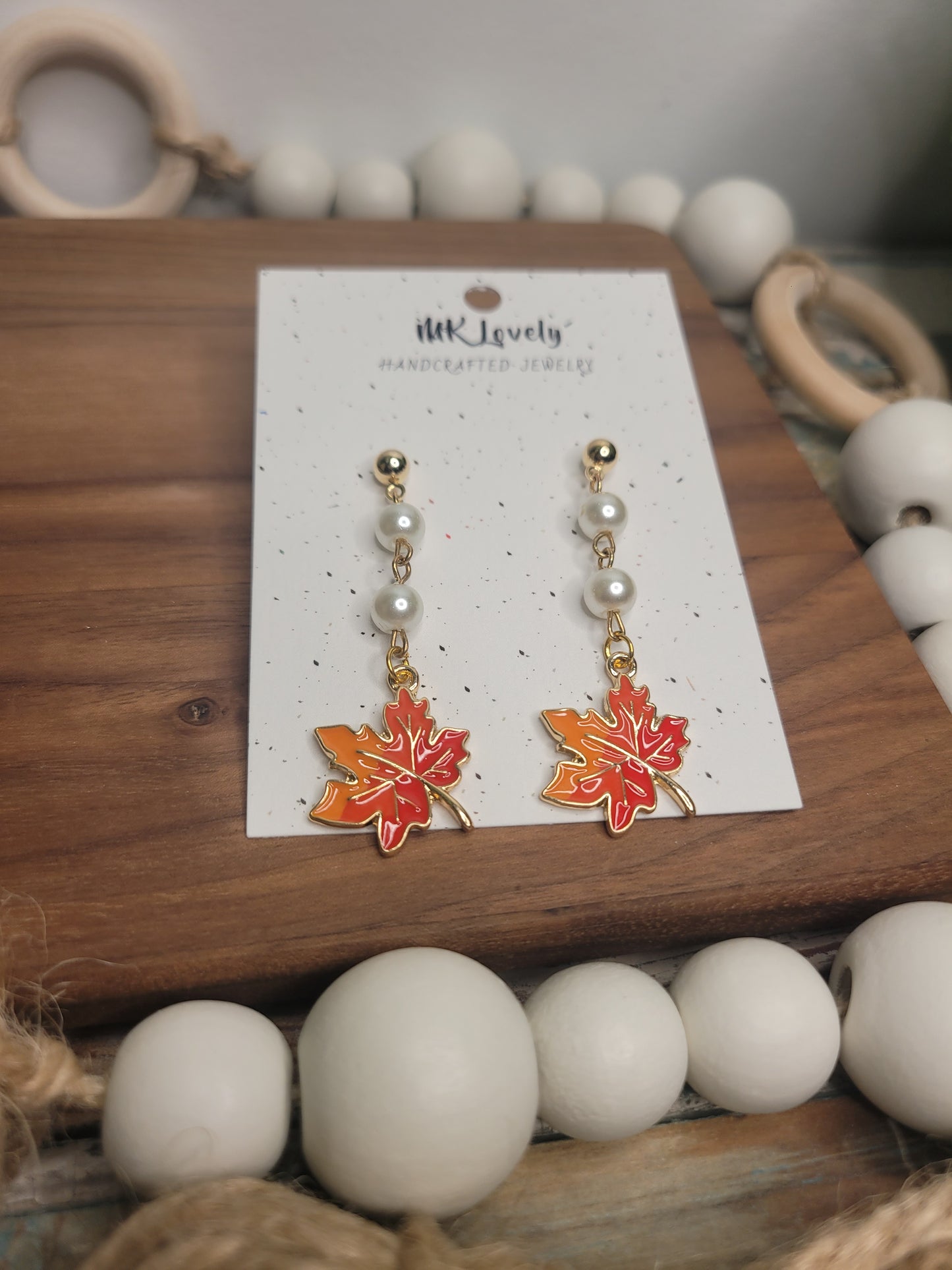 Leaf Charm Pearl Drops