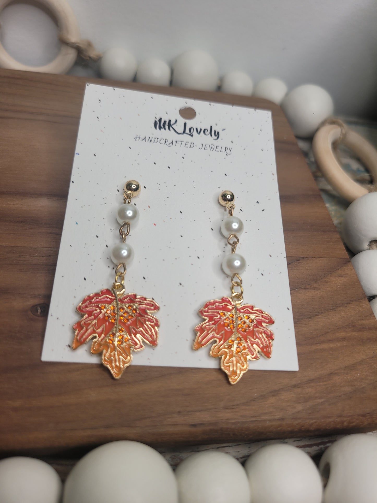 Leaf Charm Pearl Drops