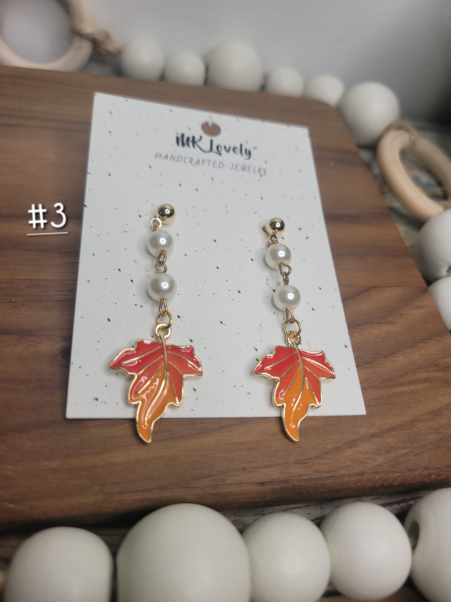 Leaf Charm Pearl Drops