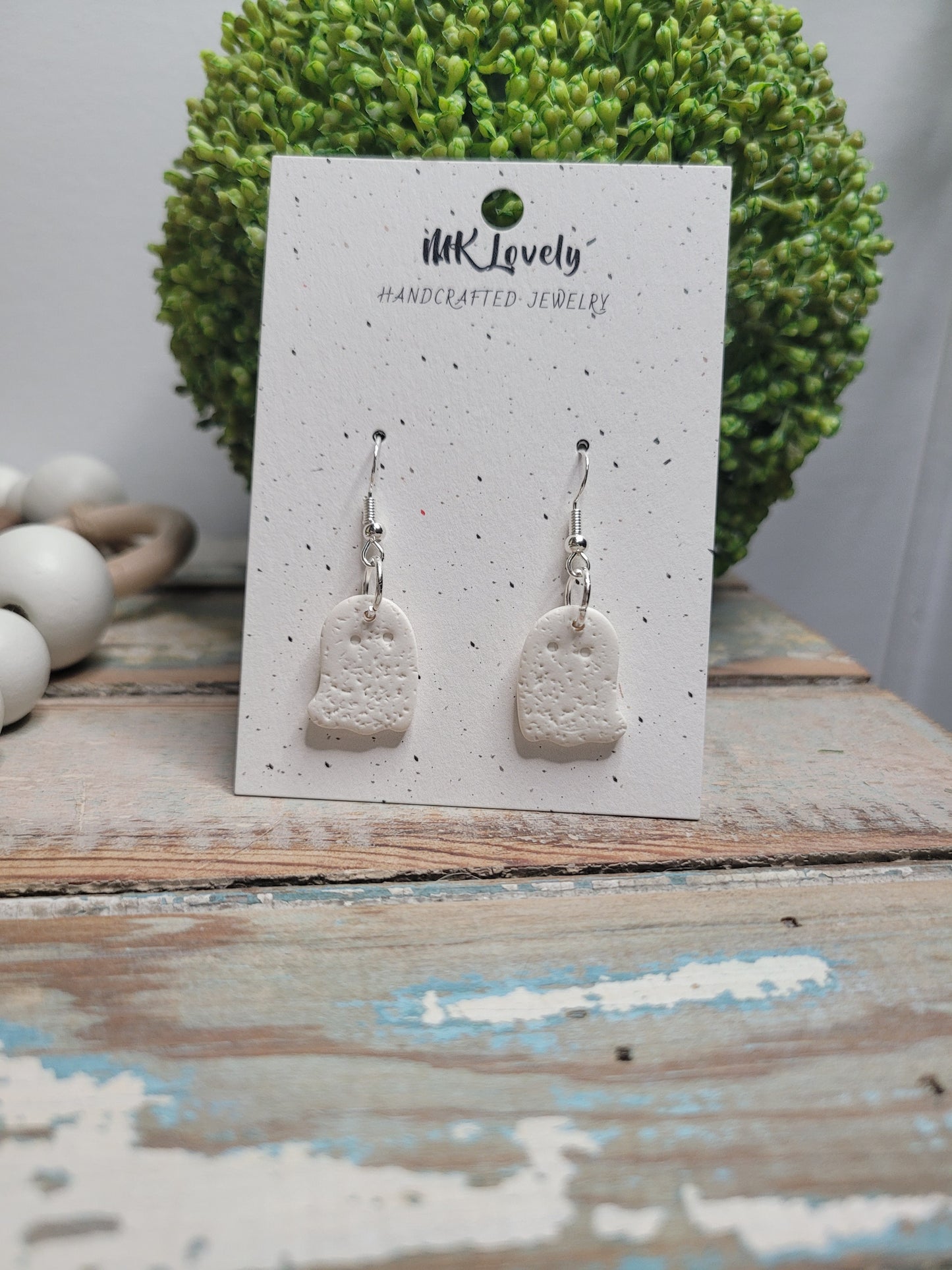 Ghost Dangles