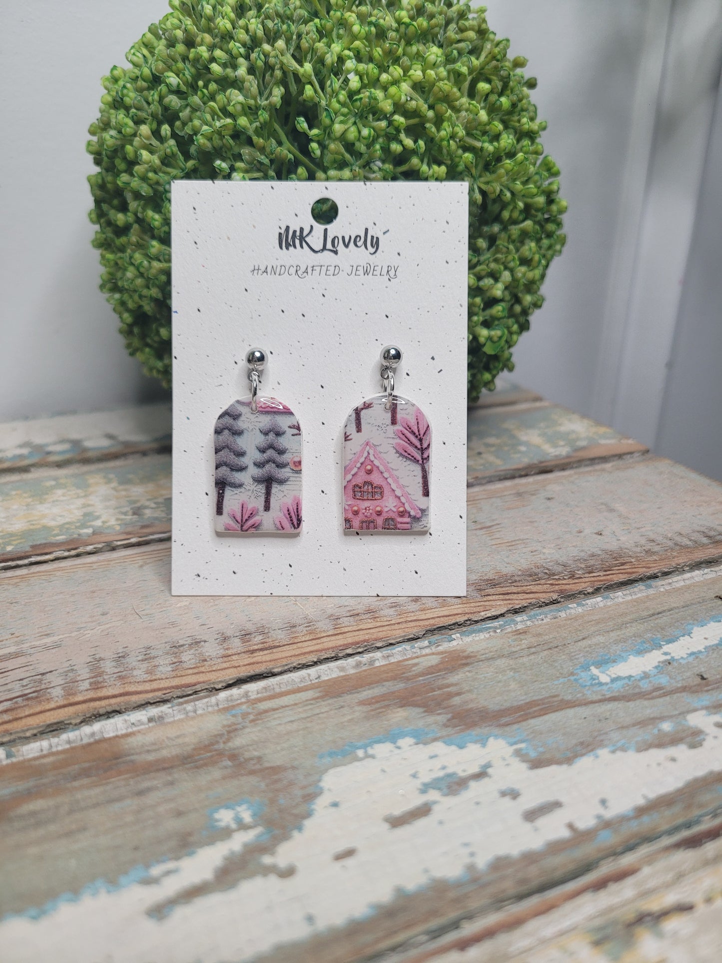 Pink Gingerbread House Drops