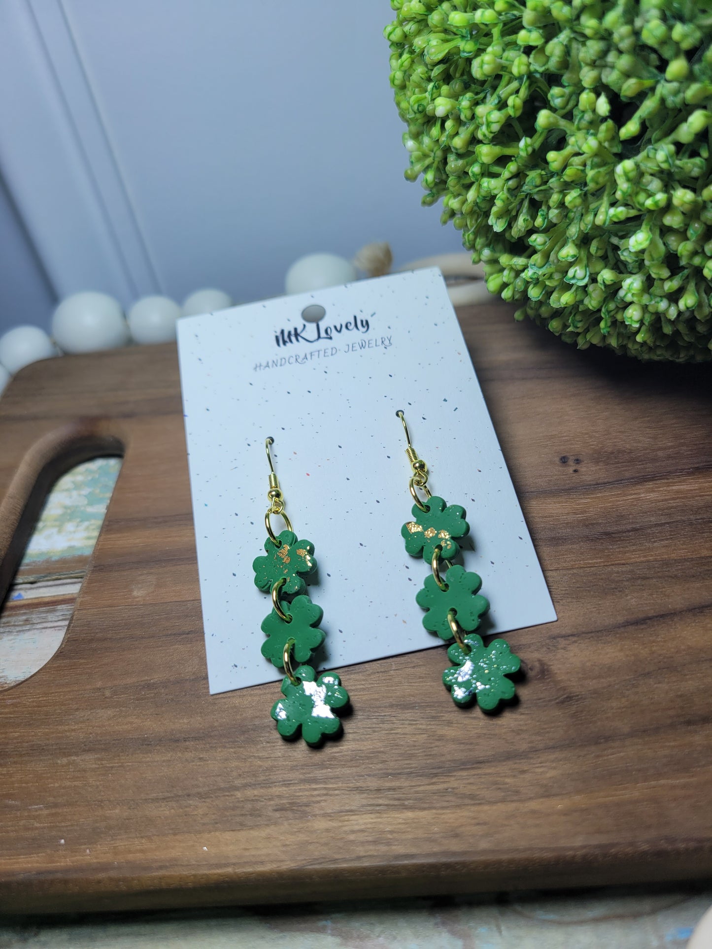 Small Tiered Clover Foiled Dangles