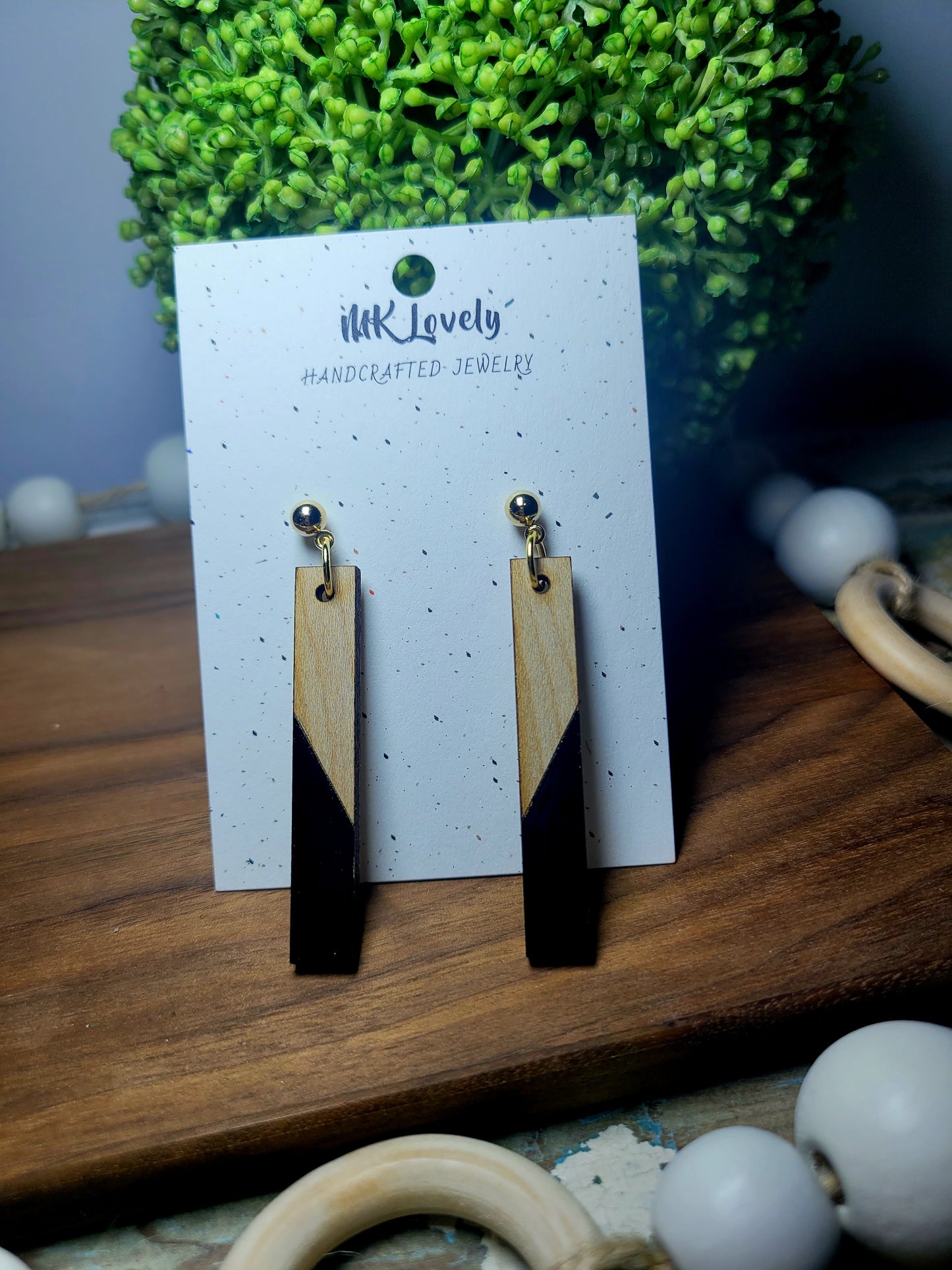 Wood/Black Bar Drops