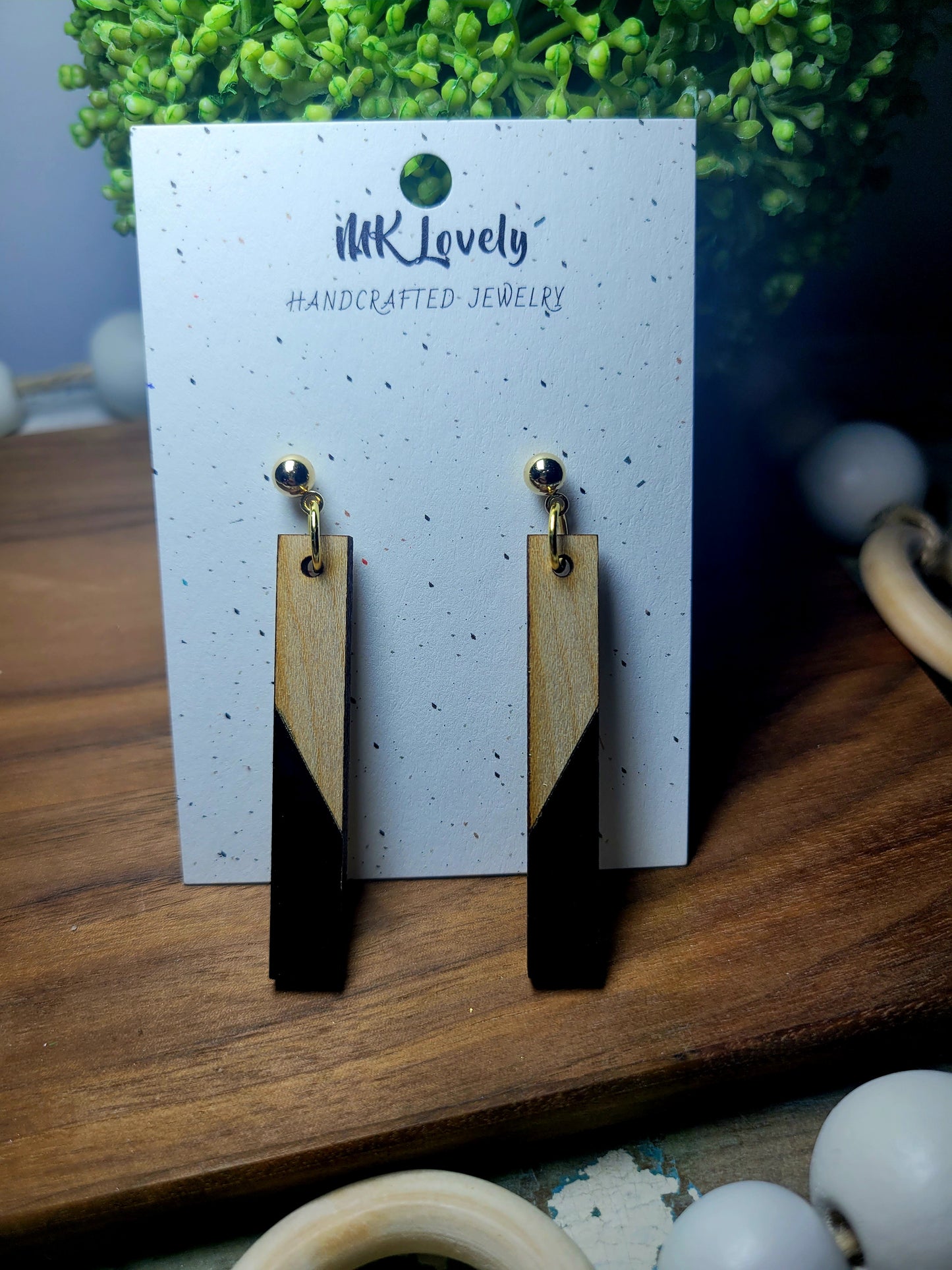 Wood/Black Bar Drops