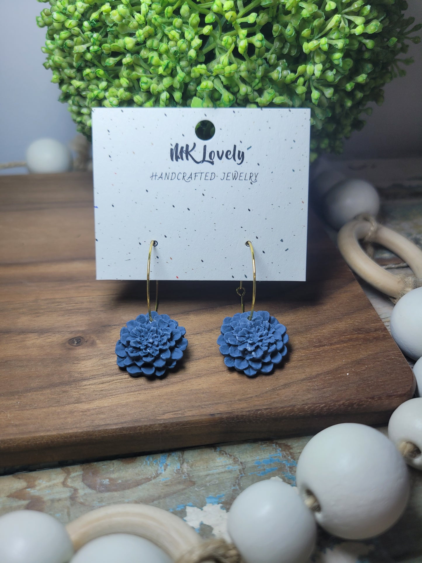 Dahlia Hoops