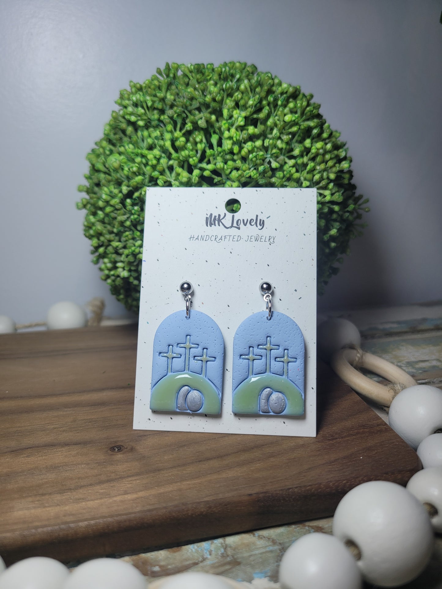 He is Risen Drops