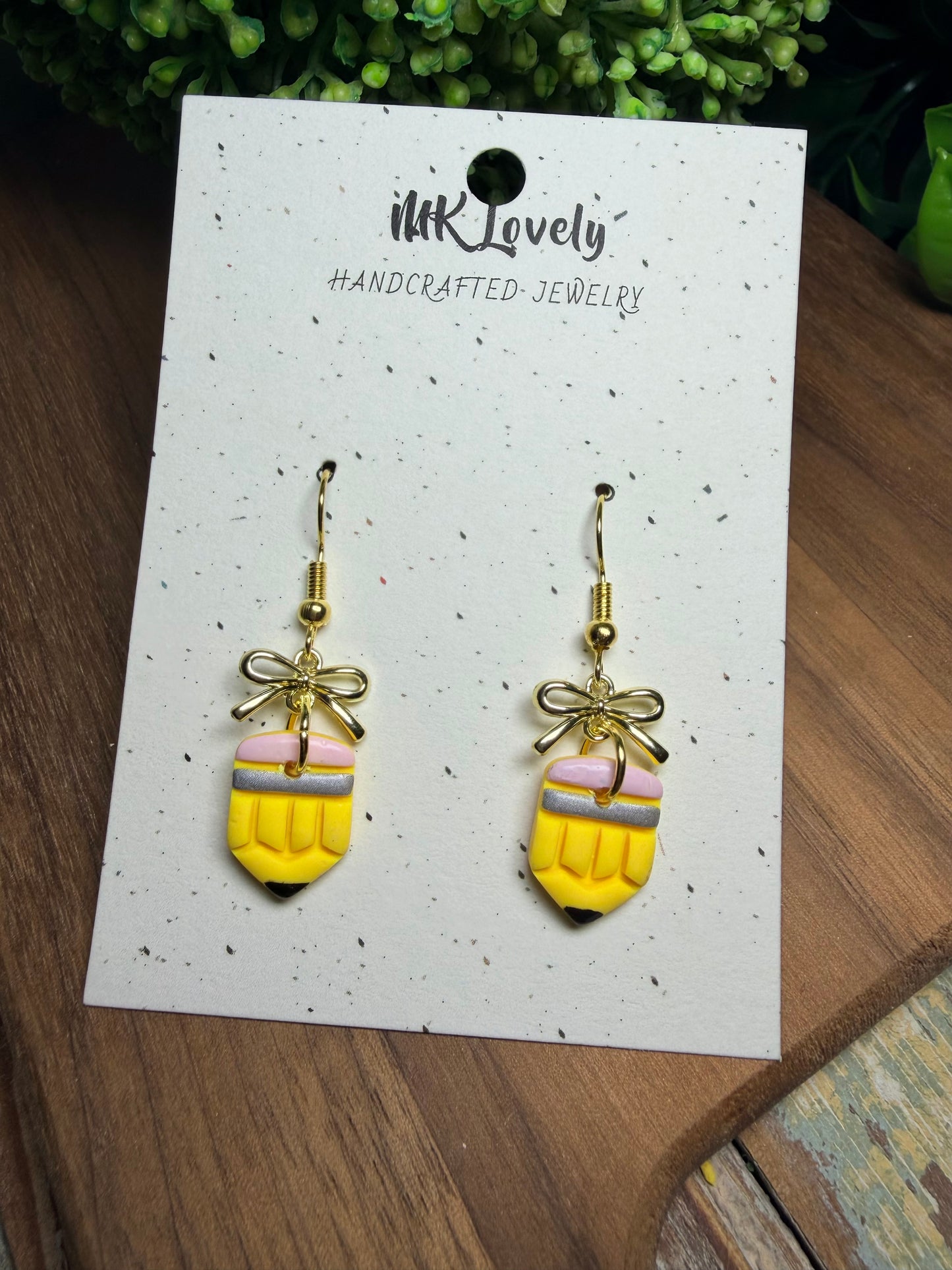 Pretty in No. 2 Dangles