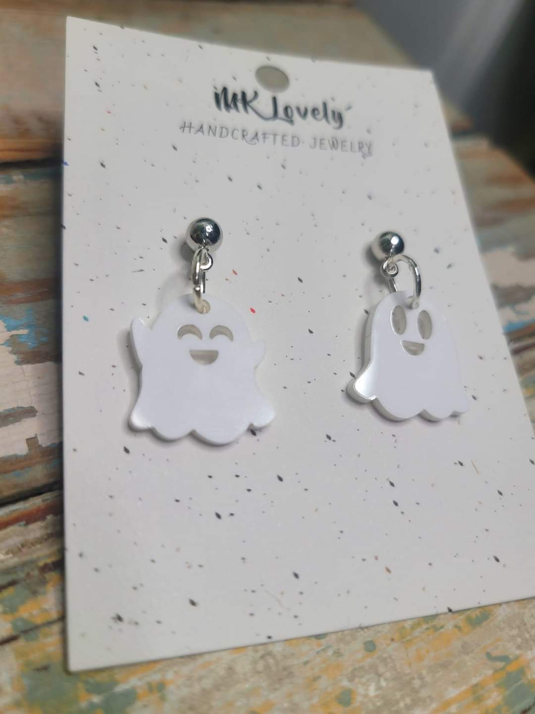 White Acrylic Cutesy Ghost Dangles