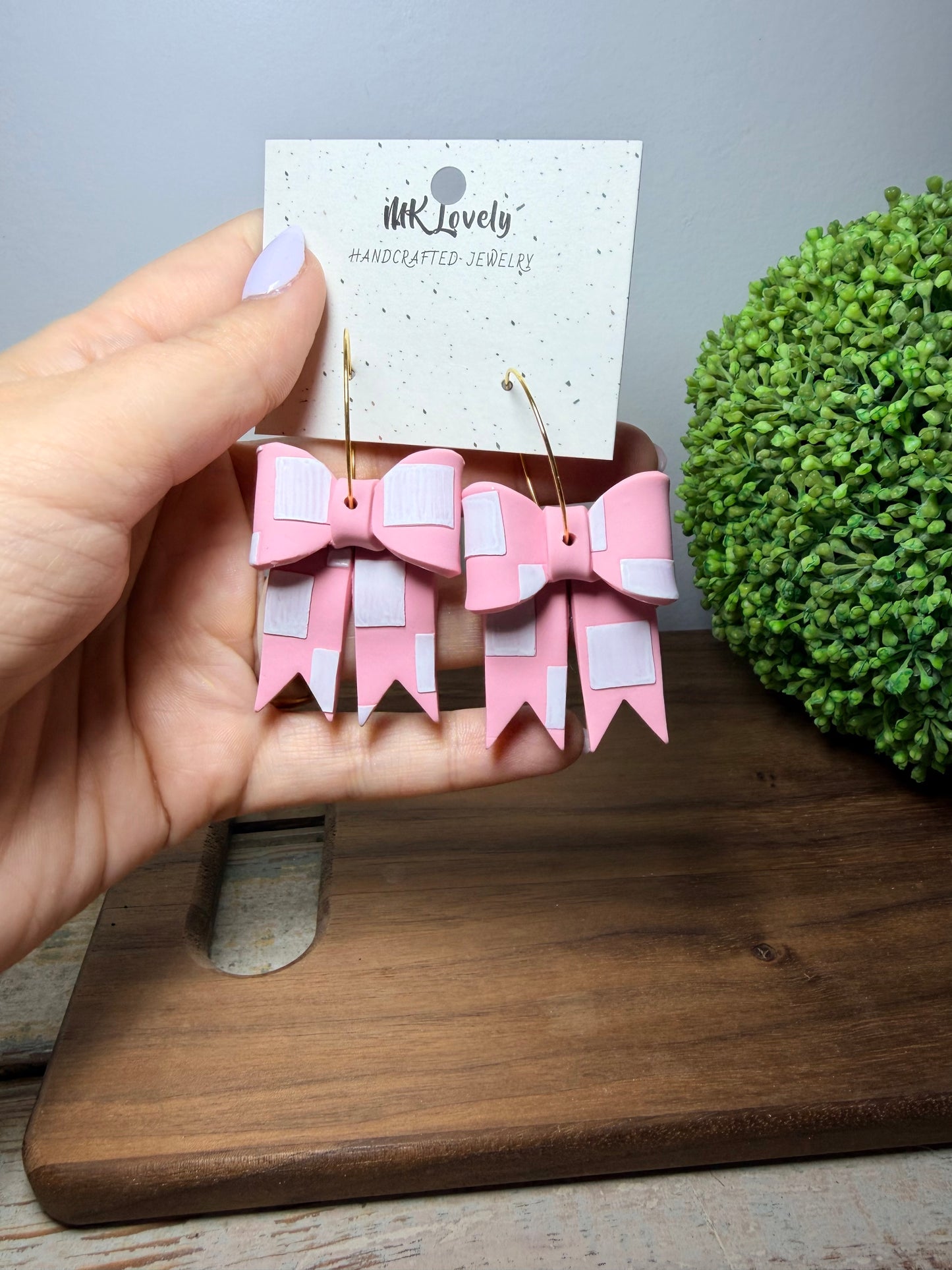 Check Me Cute Bow Hoops