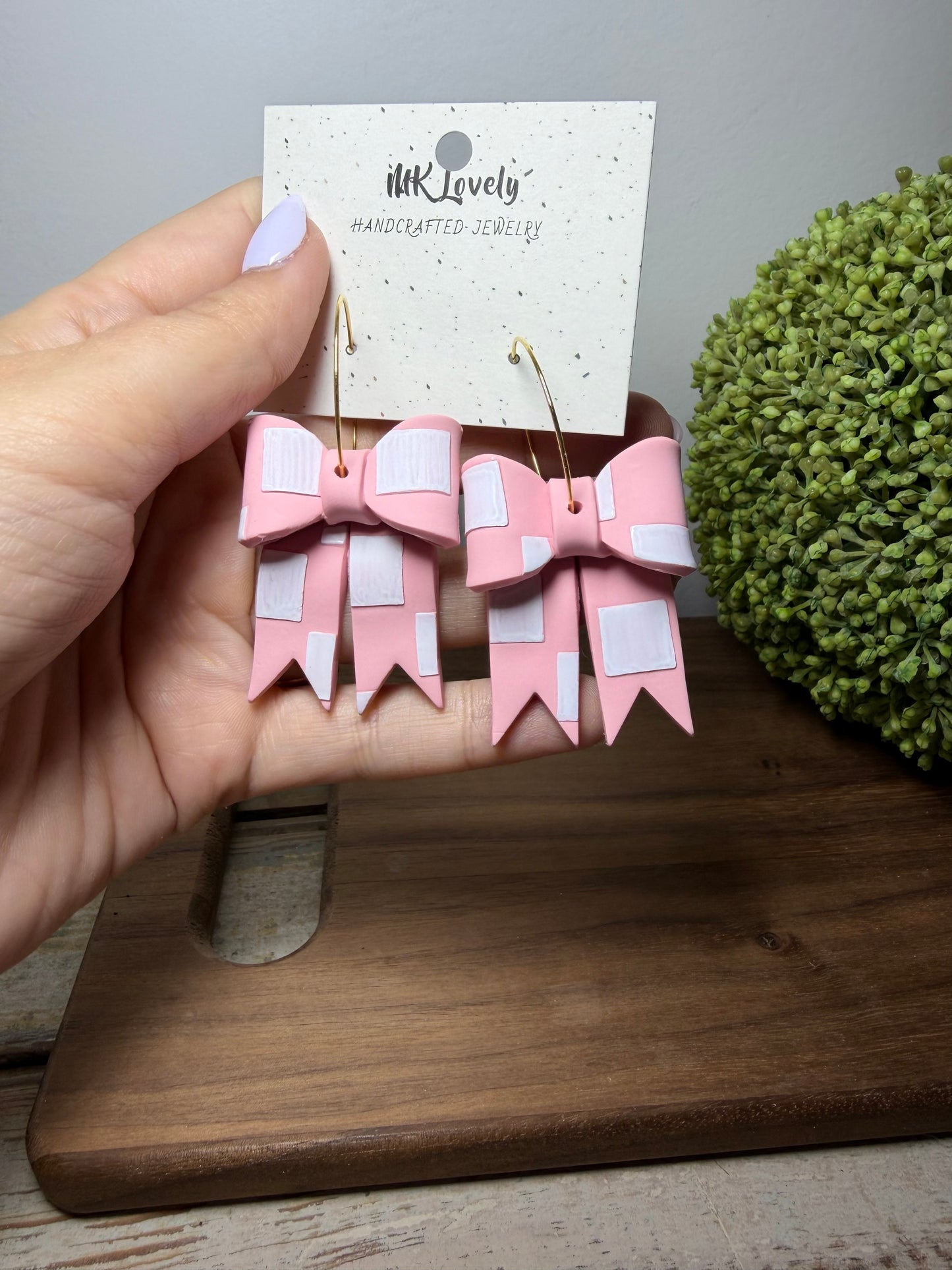 Check Me Cute Bow Hoops