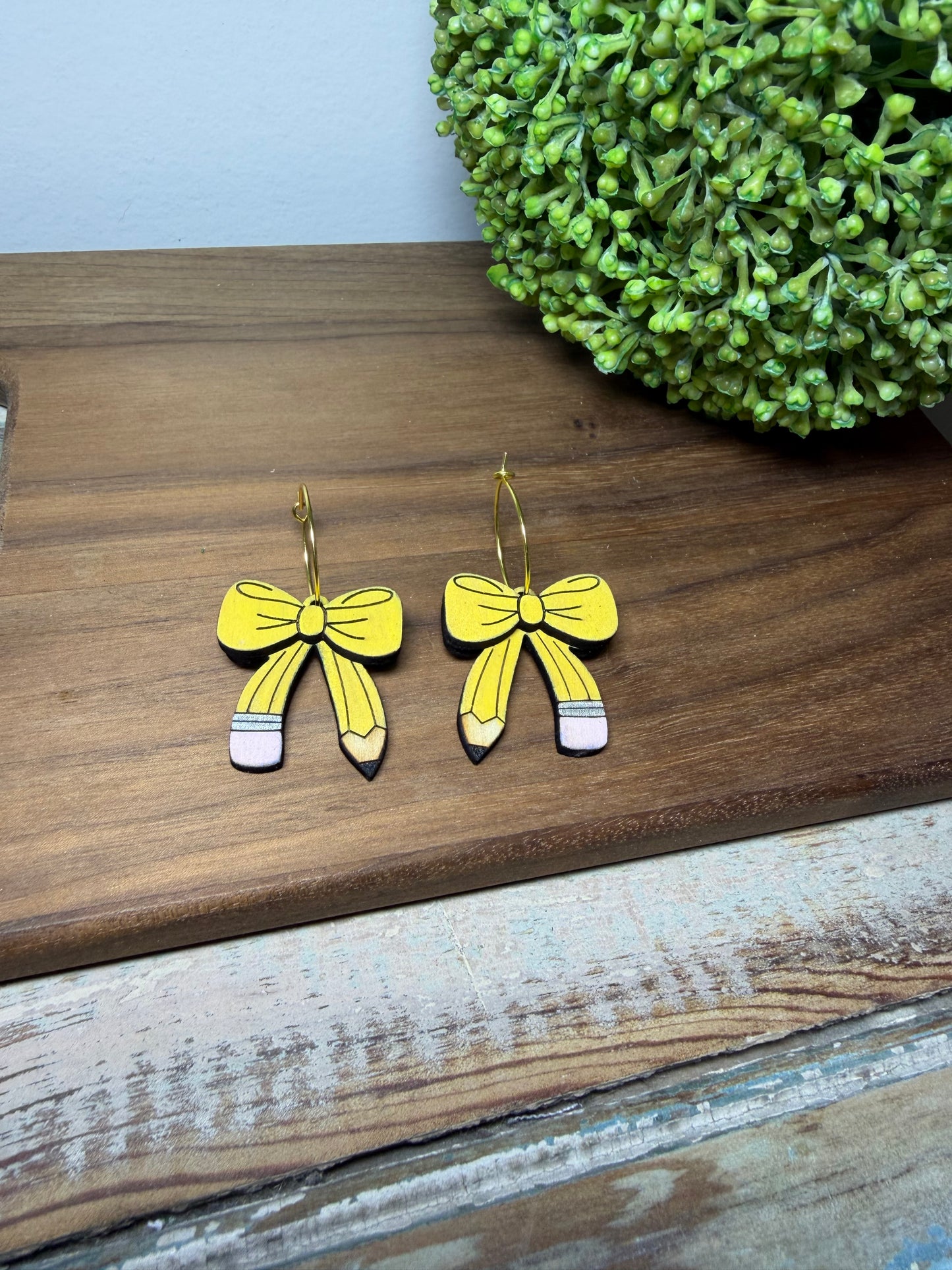 Pencil-Perfect Bows