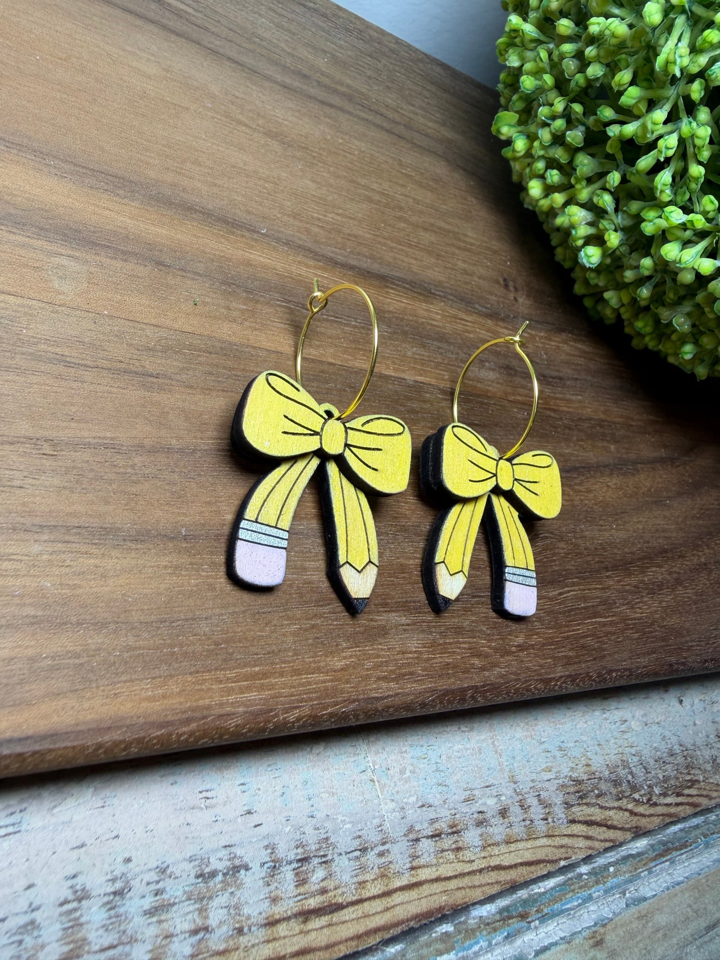 Pencil-Perfect Bows