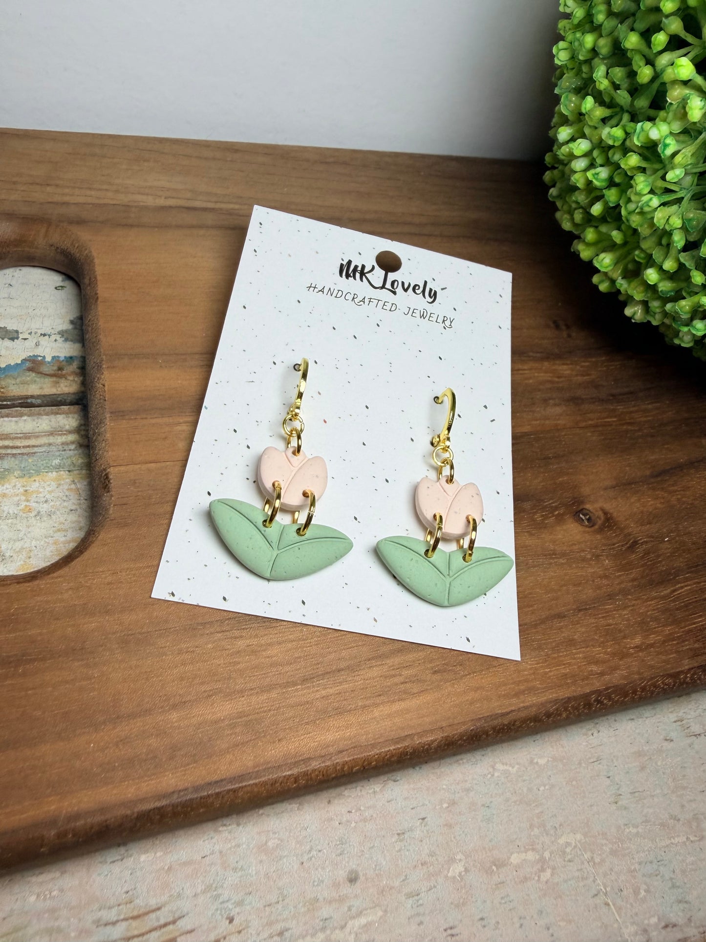 Petal & Sprout Huggies