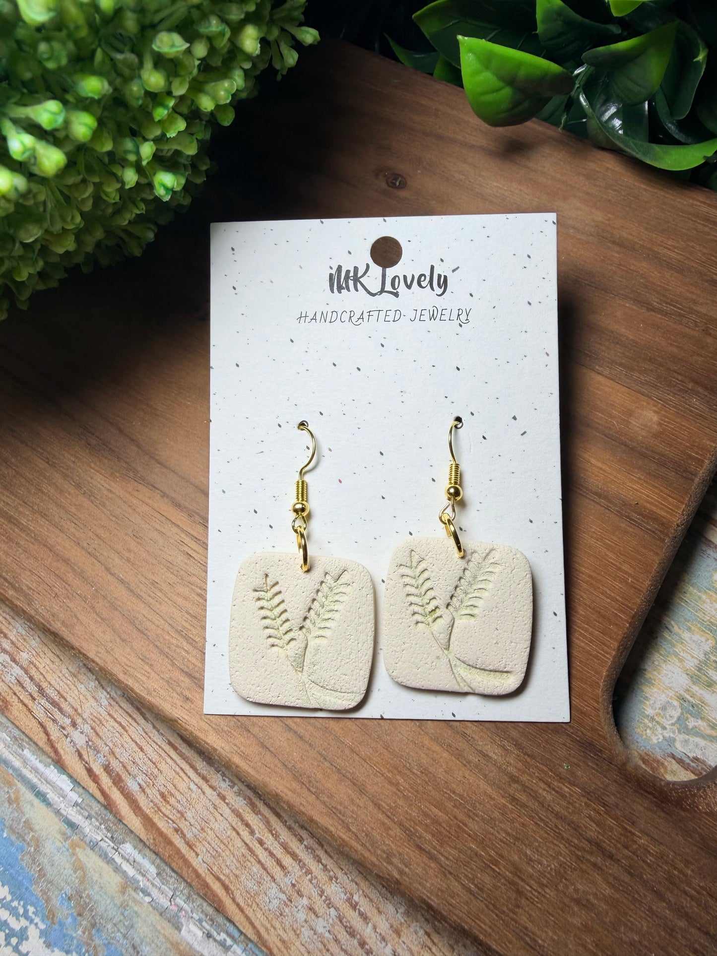 Fern & Sandstones