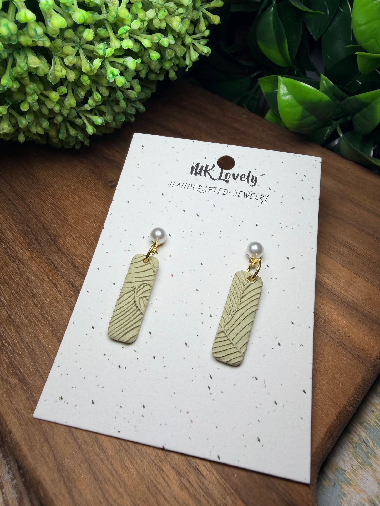 Earthy Elegance Drops