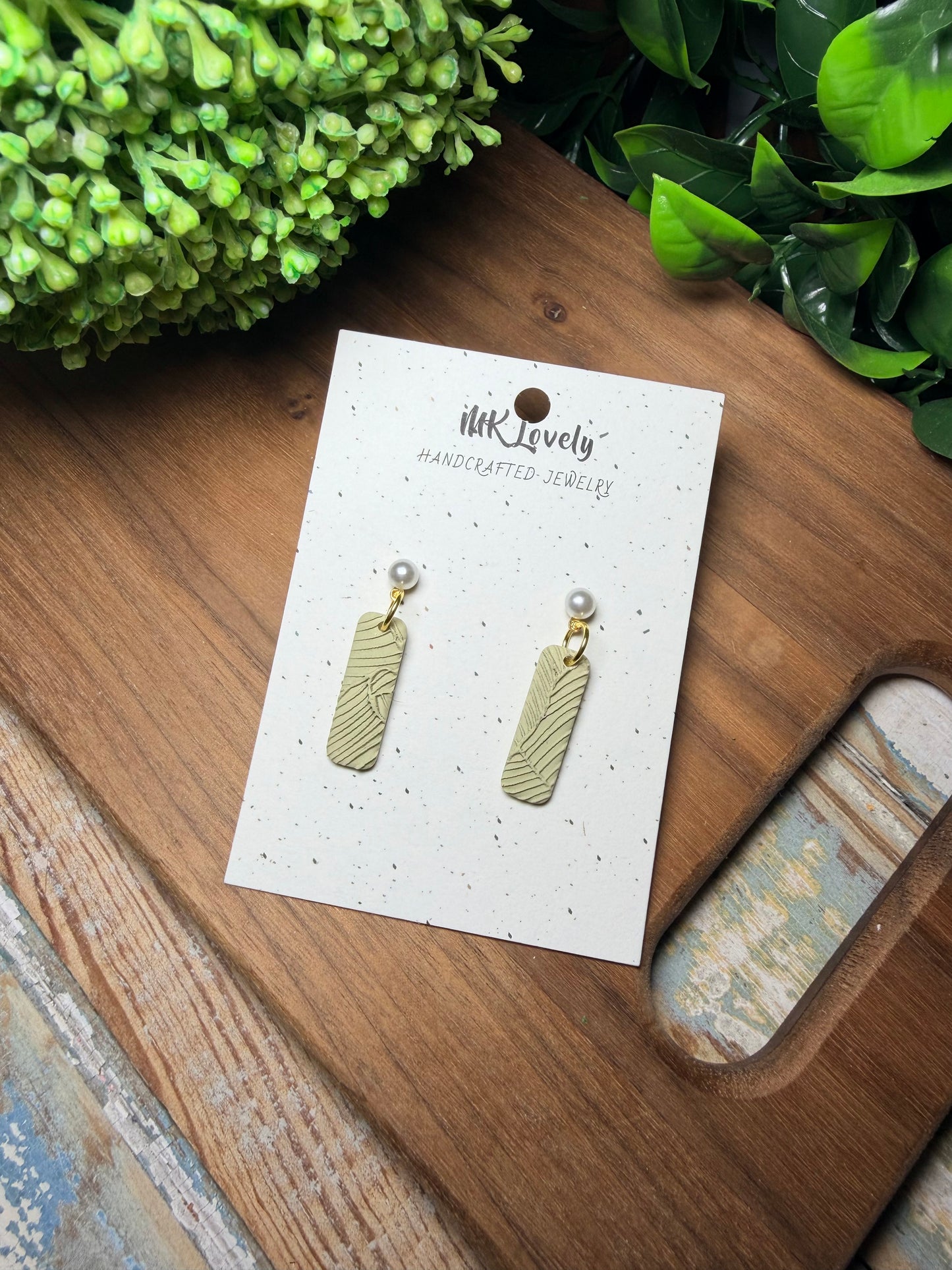 Earthy Elegance Drops