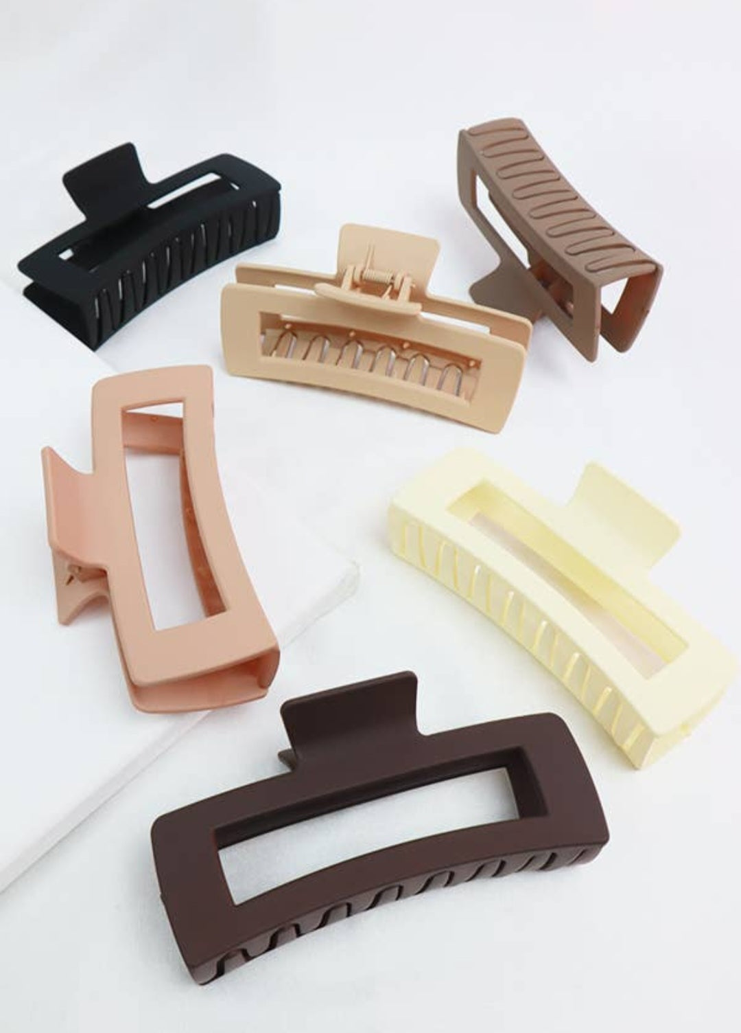 Matte Jumbo Rectangle Cutout Claw Clip