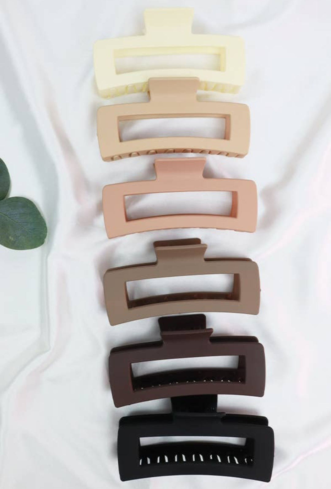 Matte Jumbo Rectangle Cutout Claw Clip
