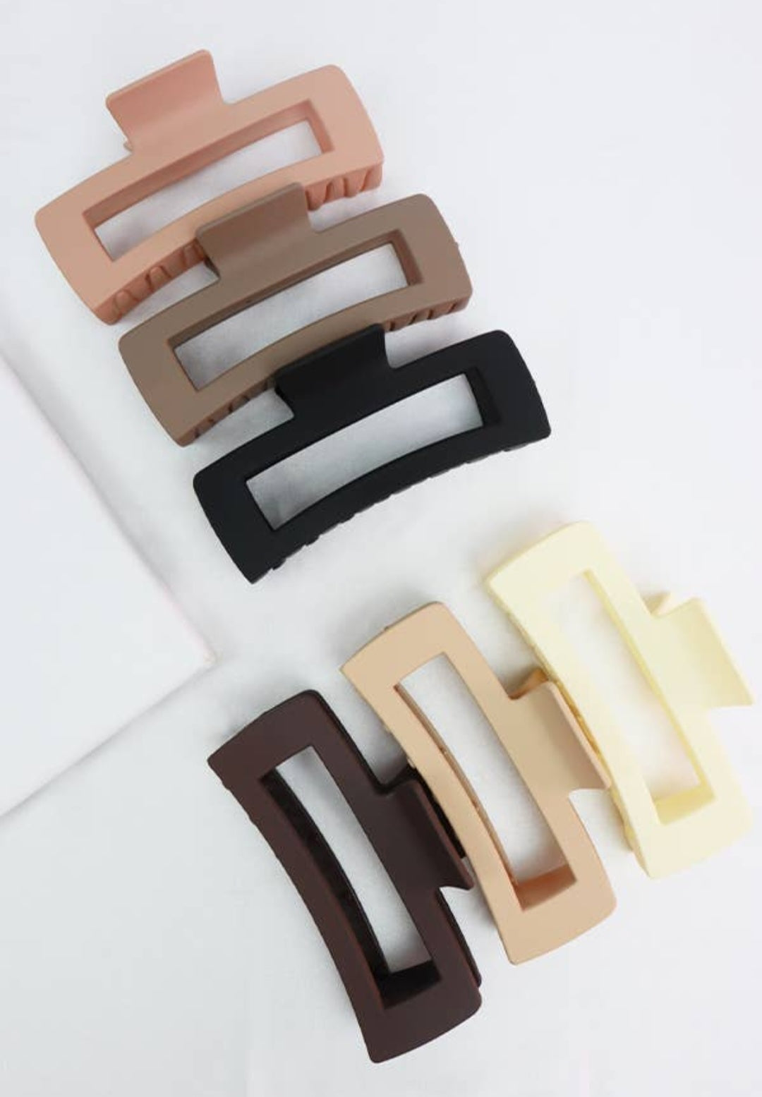 Matte Jumbo Rectangle Cutout Claw Clip
