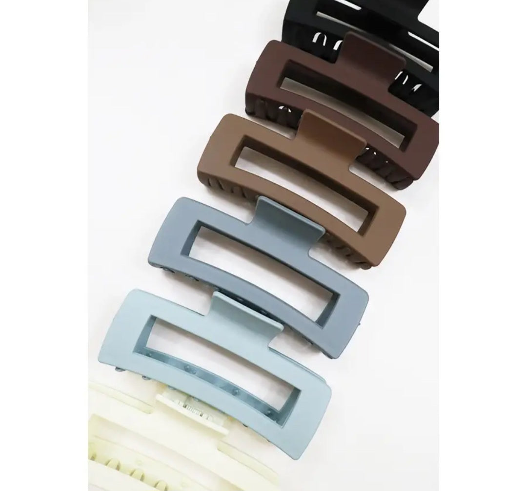 Matte Jumbo Rectangle Cutout Claw Clip