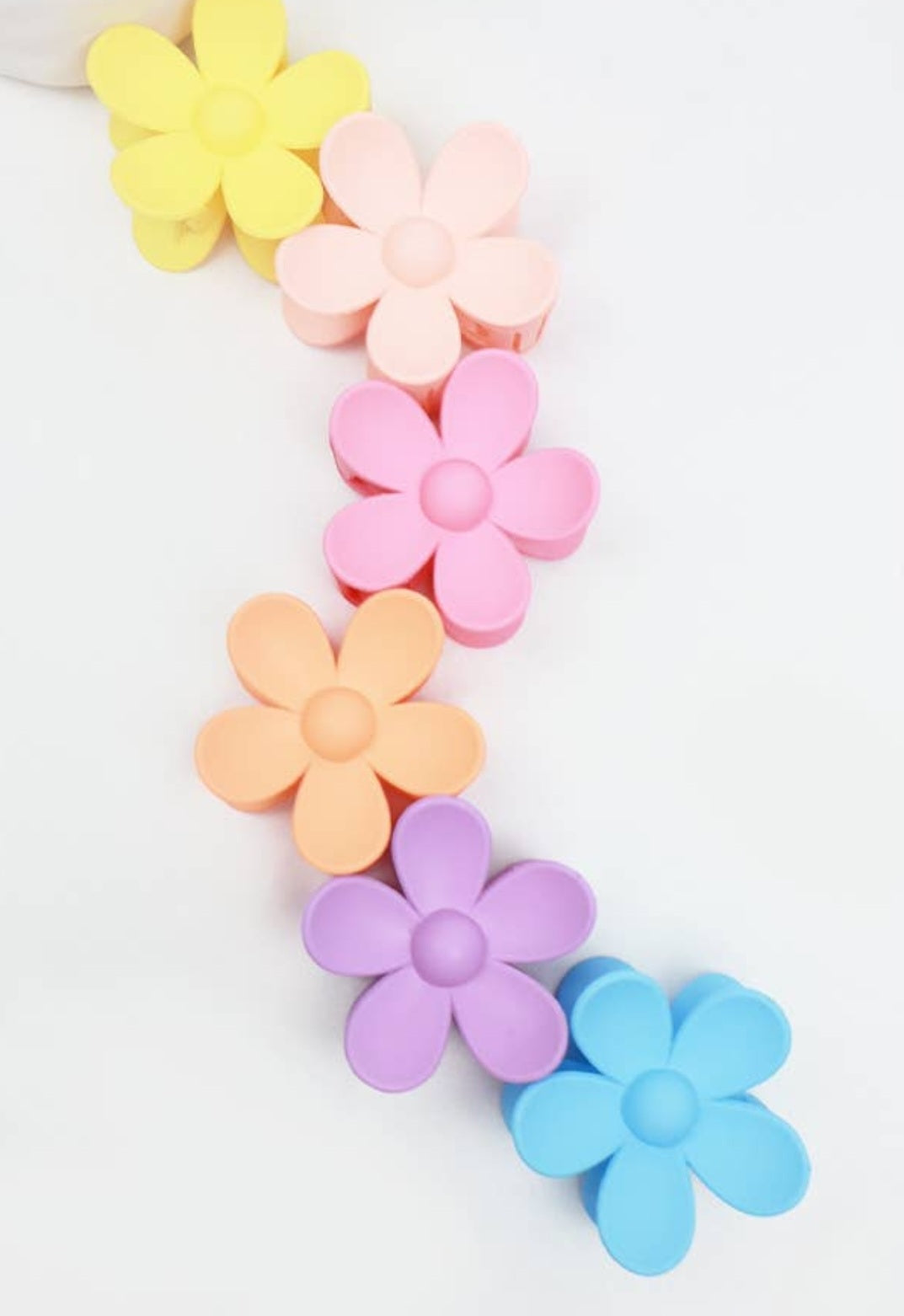 Daisy Matte Hair Claw