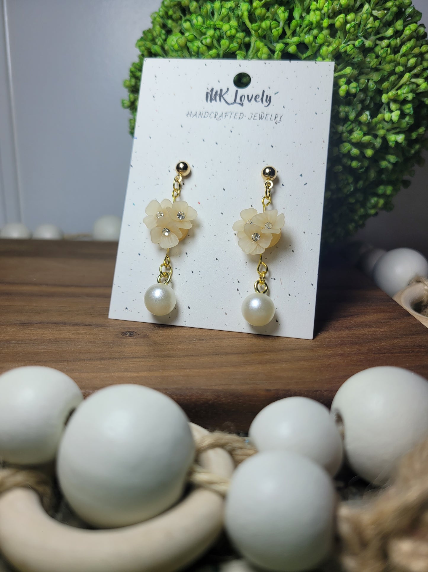 Translucent Flower & Pearl Earrings