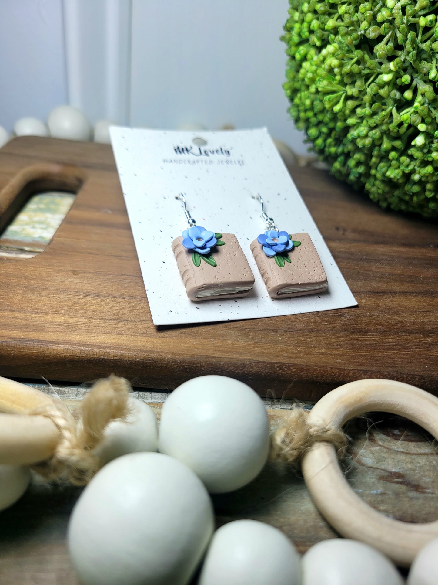 Flora Book Dangles