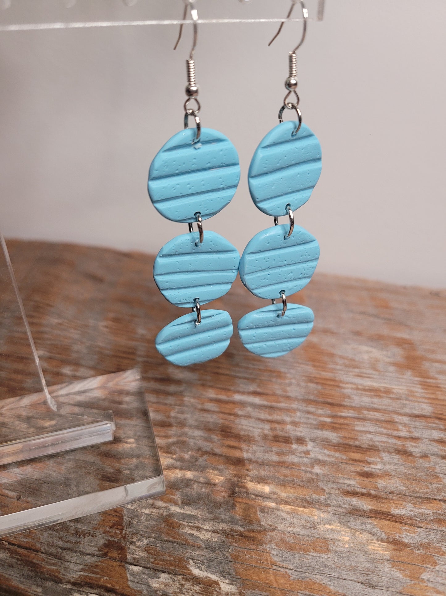 Ridged 3-Tier Dangles